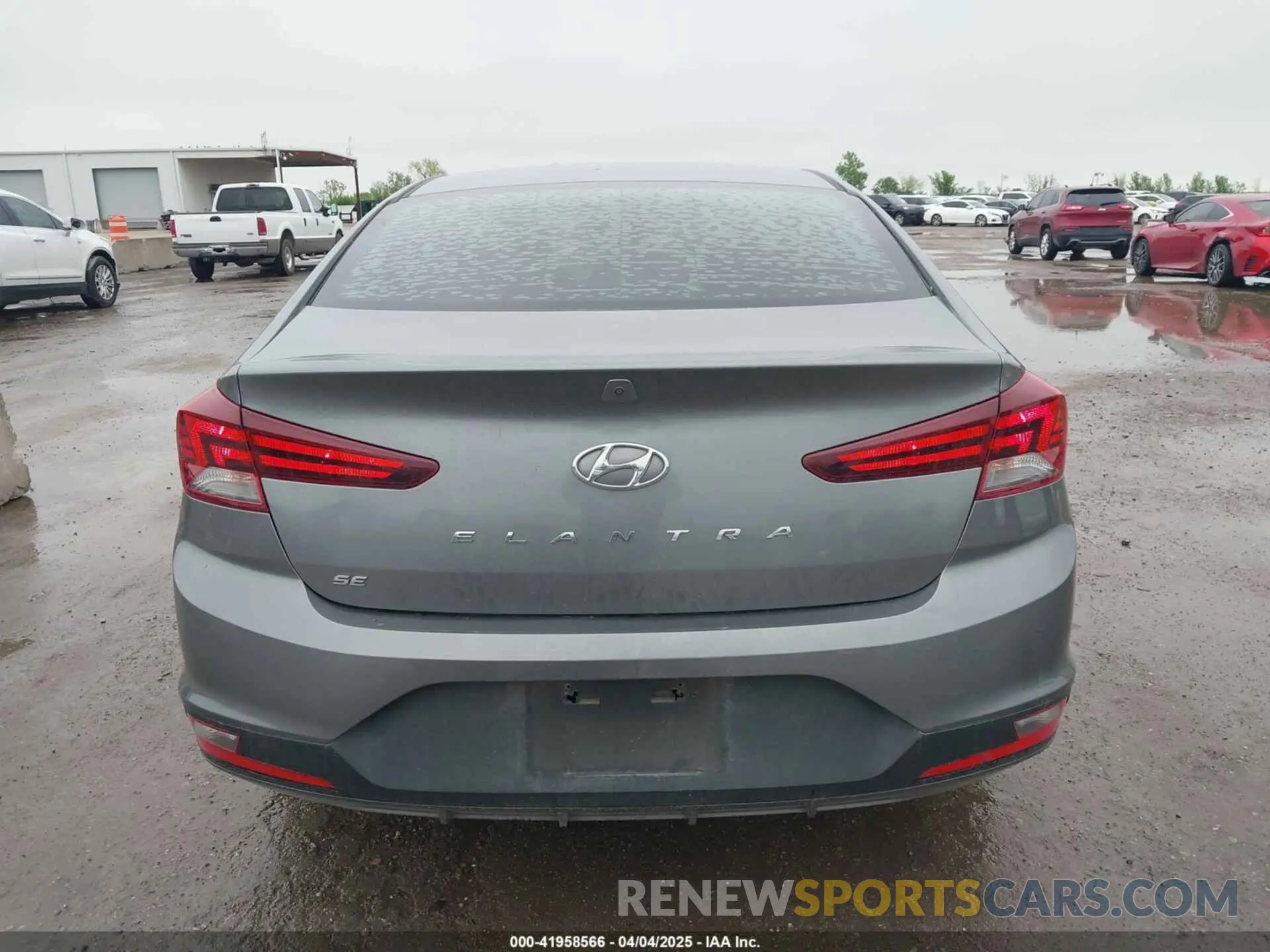16 fotografías del automóvil dañado 5NPD74LF3KH451188 HYUNDAI ELANTRA 2019