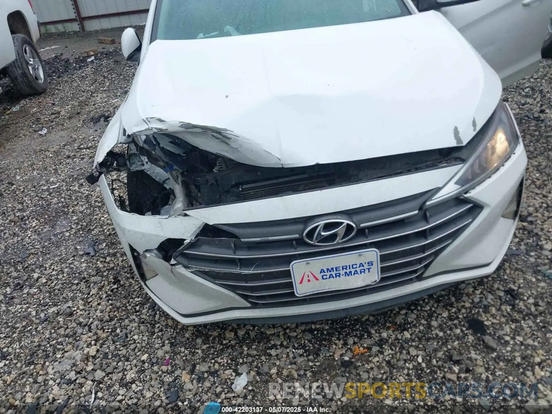 6 fotografías del automóvil dañado 5NPD74LF3KH467486 HYUNDAI ELANTRA 2019