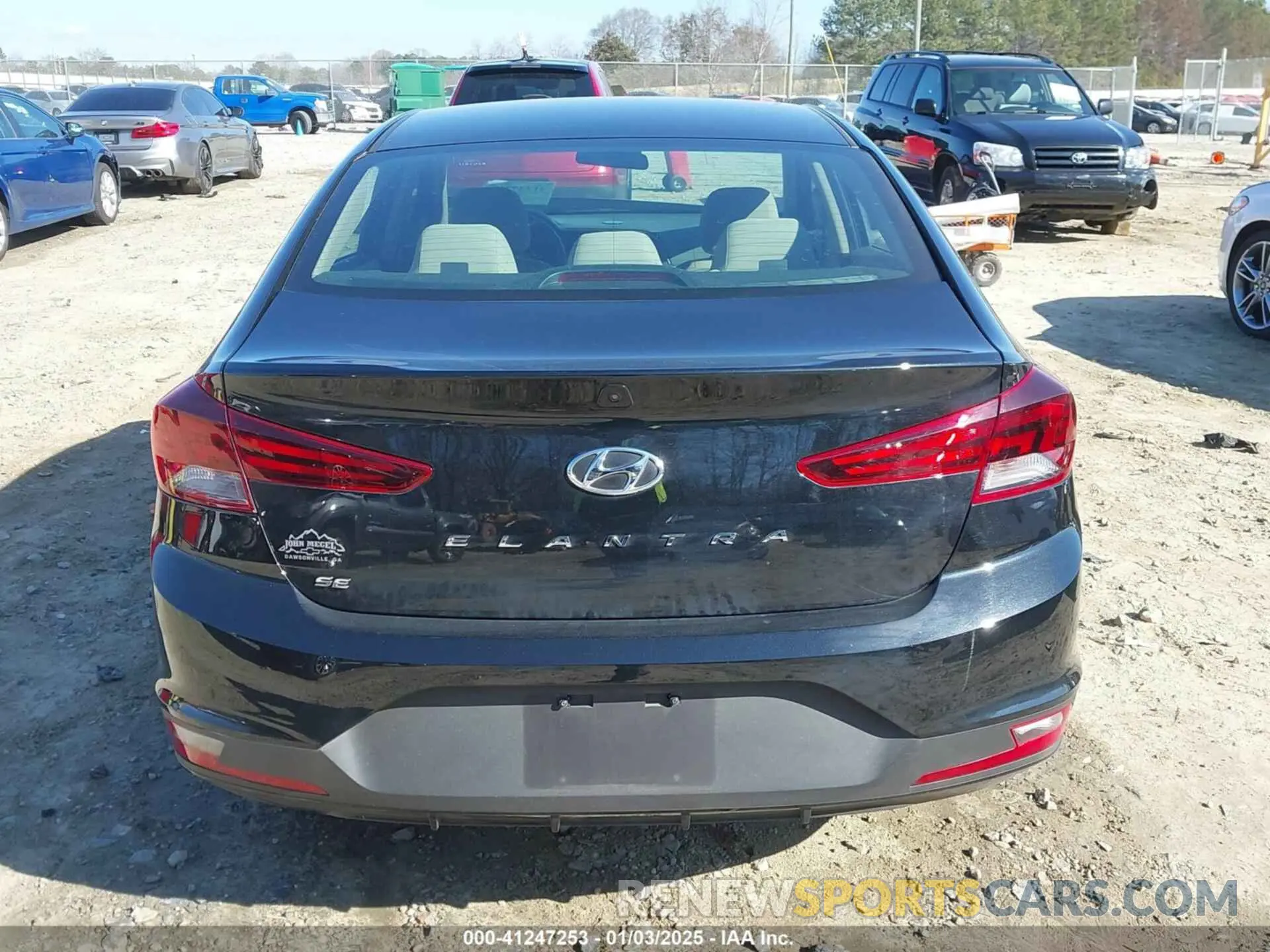 16 fotografías del automóvil dañado 5NPD74LF3KH489326 HYUNDAI ELANTRA 2019