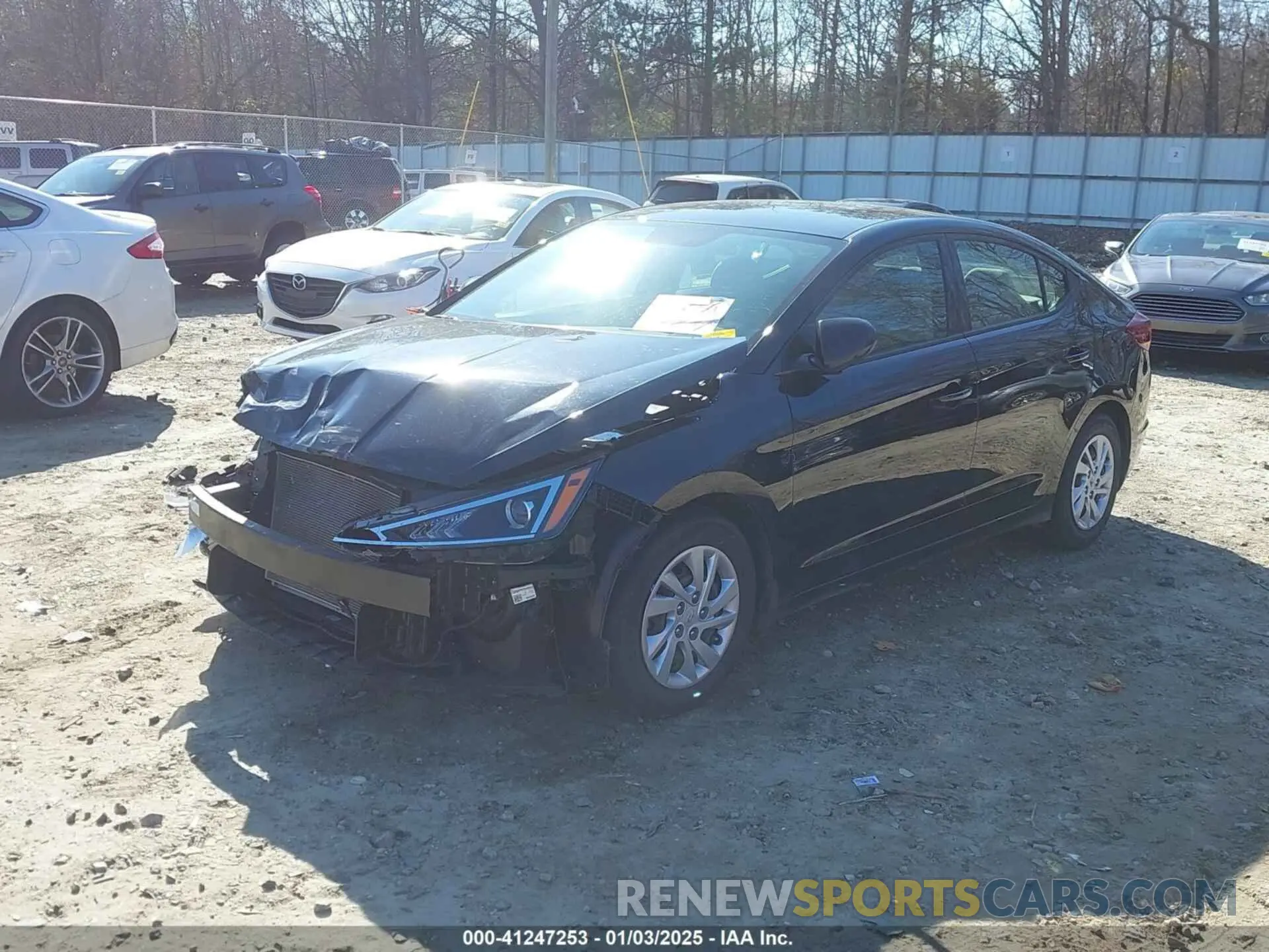 2 fotografías del automóvil dañado 5NPD74LF3KH489326 HYUNDAI ELANTRA 2019