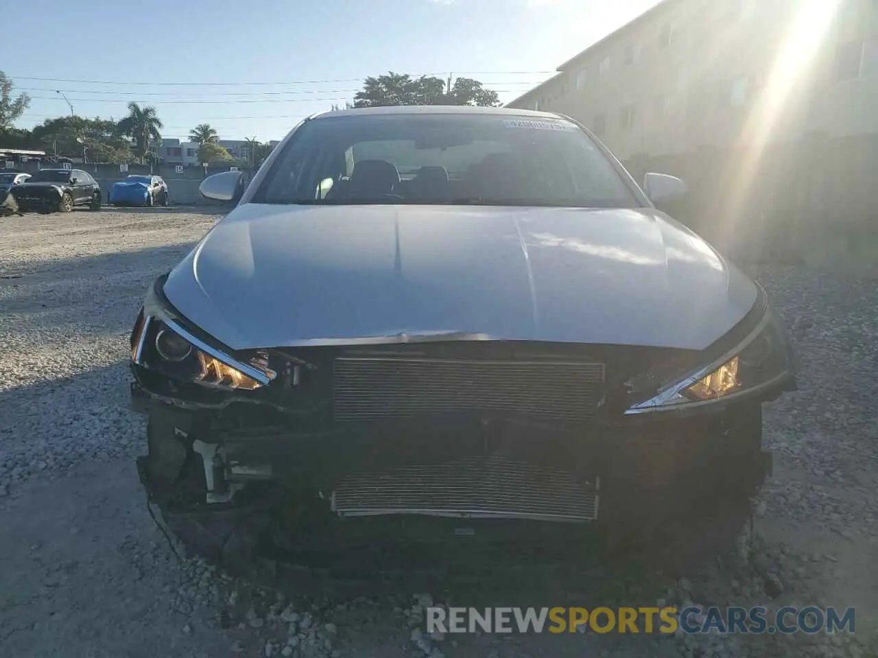 5 fotografías del automóvil dañado 5NPD74LF3KH494798 HYUNDAI ELANTRA 2019