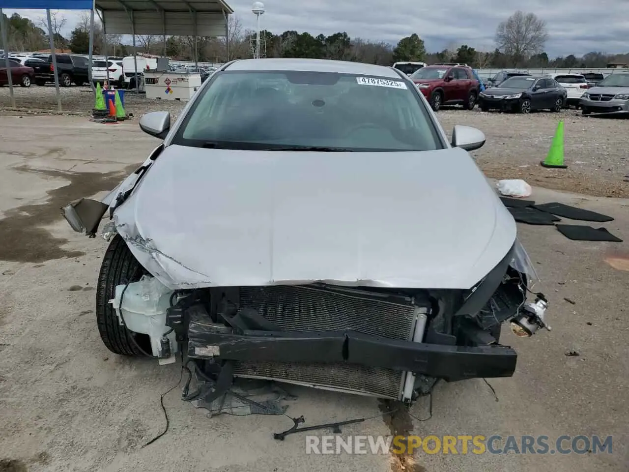 5 fotografías del automóvil dañado 5NPD74LF4KH422461 HYUNDAI ELANTRA 2019