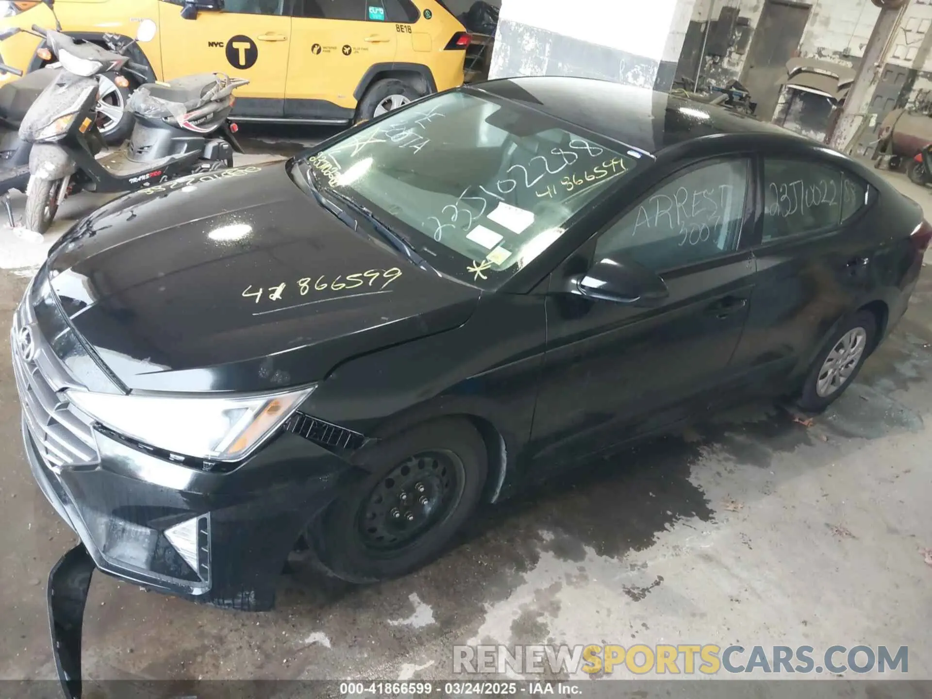 13 fotografías del automóvil dañado 5NPD74LF4KH424811 HYUNDAI ELANTRA 2019