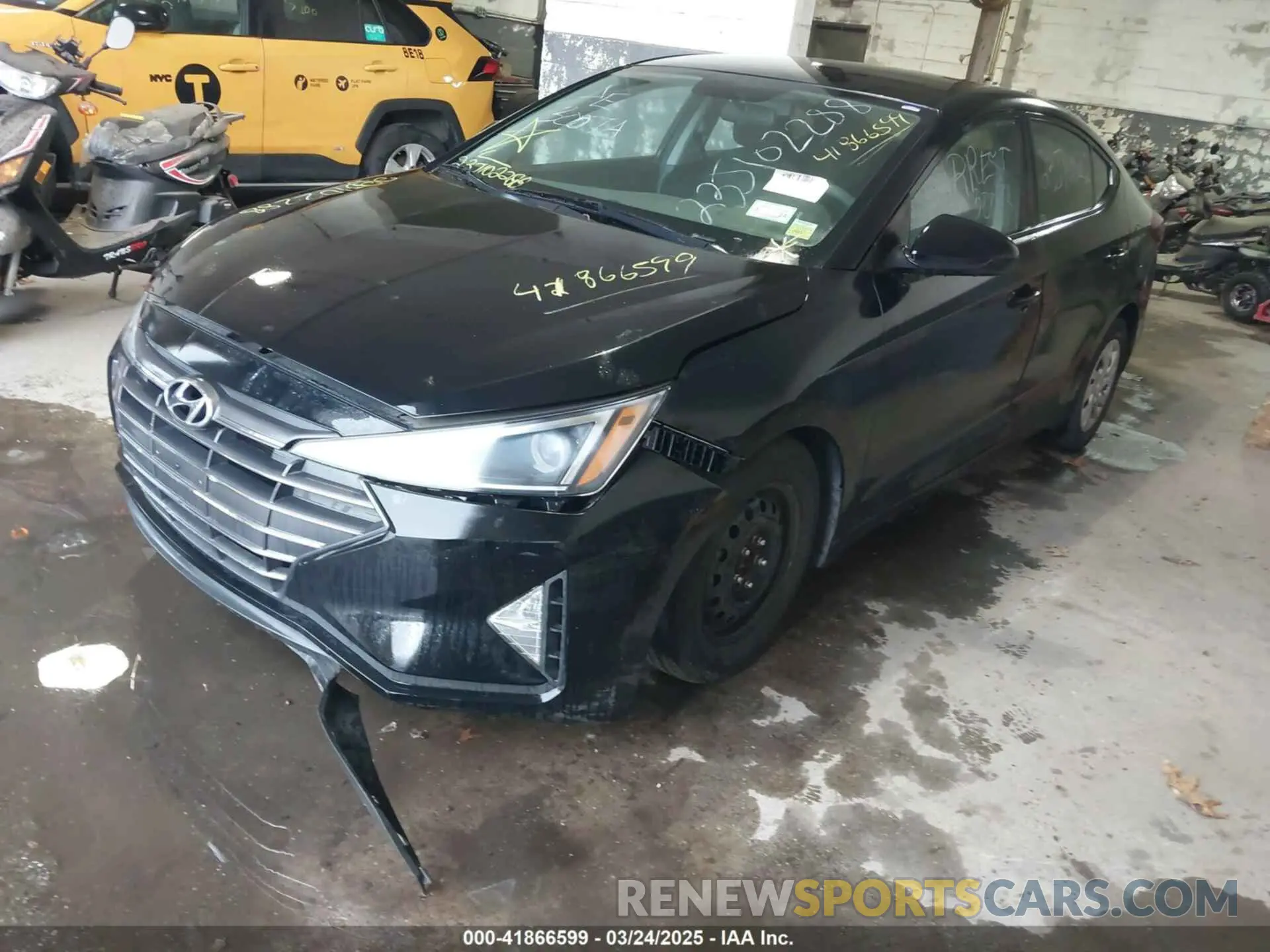 2 fotografías del automóvil dañado 5NPD74LF4KH424811 HYUNDAI ELANTRA 2019