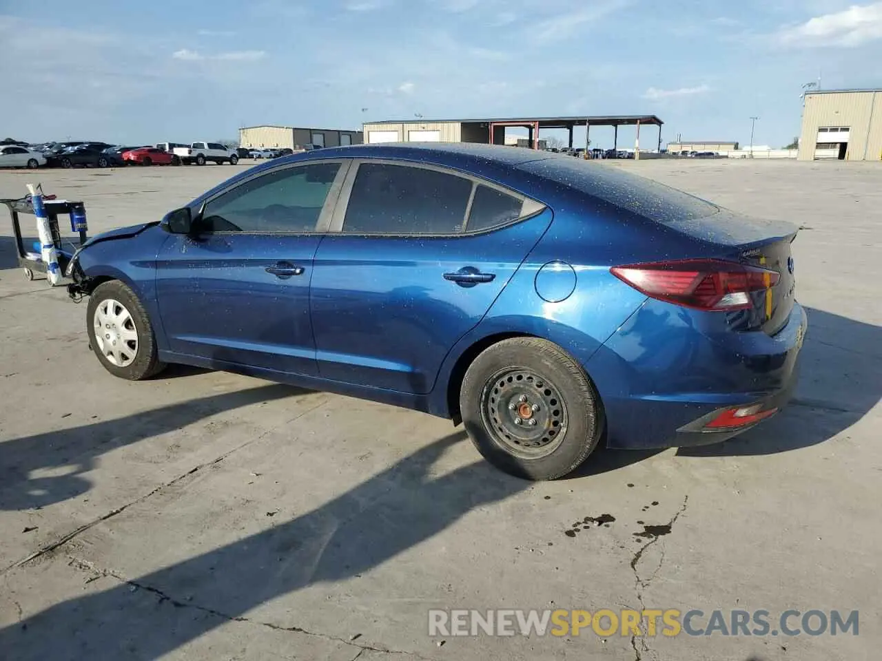 2 fotografías del automóvil dañado 5NPD74LF4KH440734 HYUNDAI ELANTRA 2019