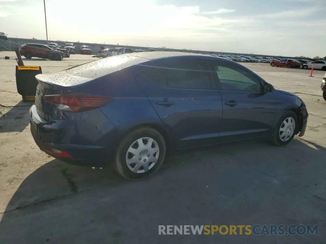 3 fotografías del automóvil dañado 5NPD74LF4KH440734 HYUNDAI ELANTRA 2019