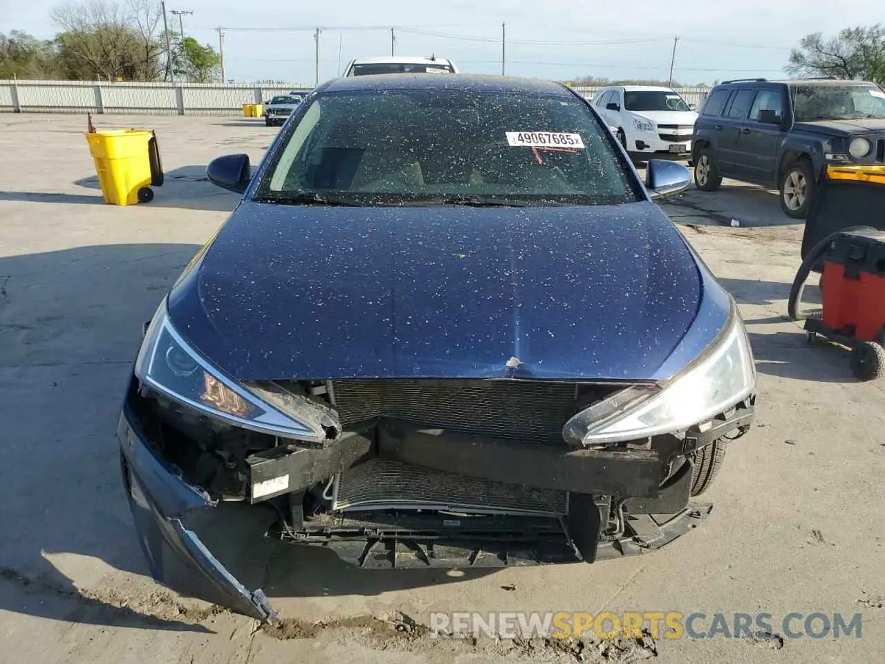 5 fotografías del automóvil dañado 5NPD74LF4KH440734 HYUNDAI ELANTRA 2019