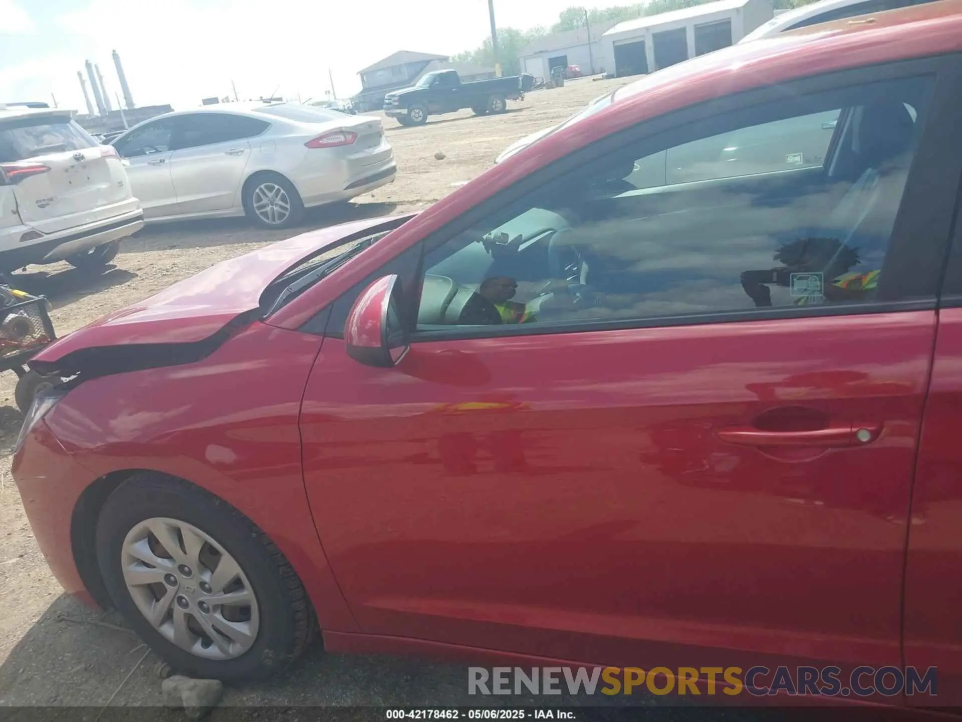 14 fotografías del automóvil dañado 5NPD74LF4KH473801 HYUNDAI ELANTRA 2019
