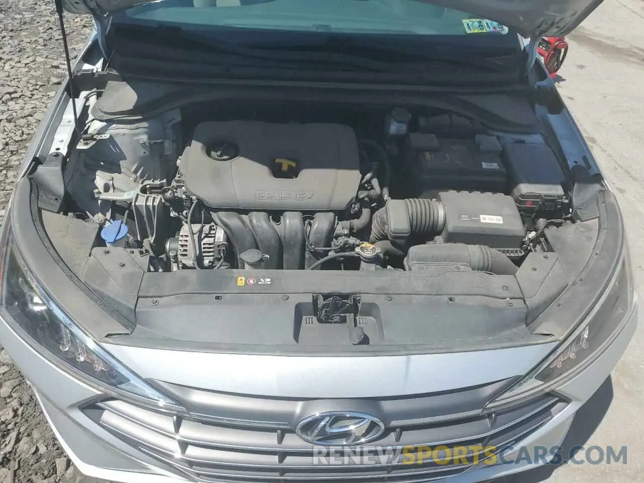11 fotografías del automóvil dañado 5NPD74LF4KH474480 HYUNDAI ELANTRA 2019