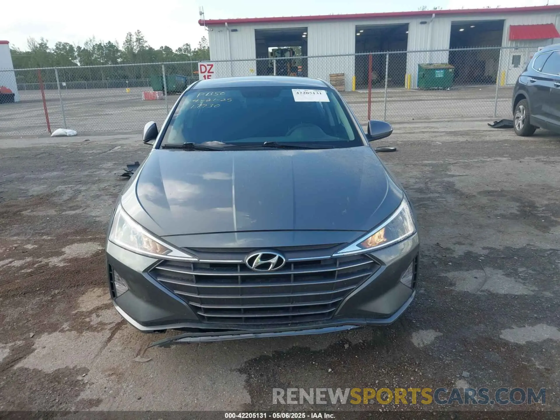 13 fotografías del automóvil dañado 5NPD74LF4KH488752 HYUNDAI ELANTRA 2019