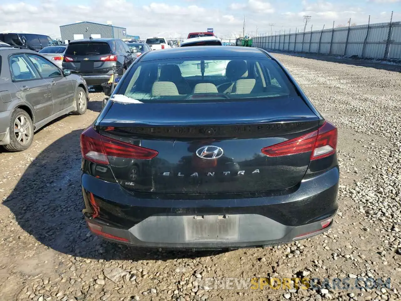 6 fotografías del automóvil dañado 5NPD74LF4KH493868 HYUNDAI ELANTRA 2019