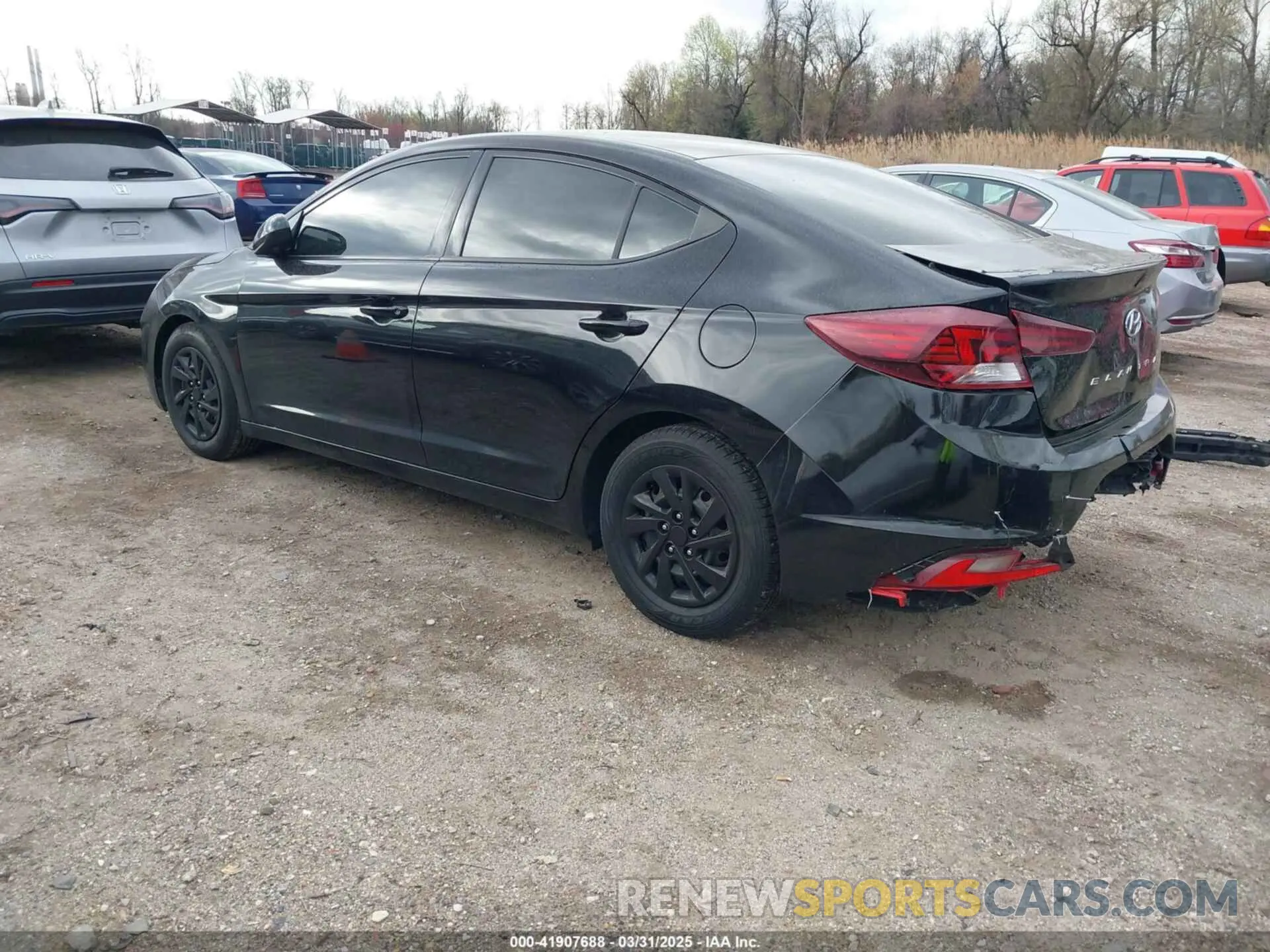 3 fotografías del automóvil dañado 5NPD74LF5KH420136 HYUNDAI ELANTRA 2019