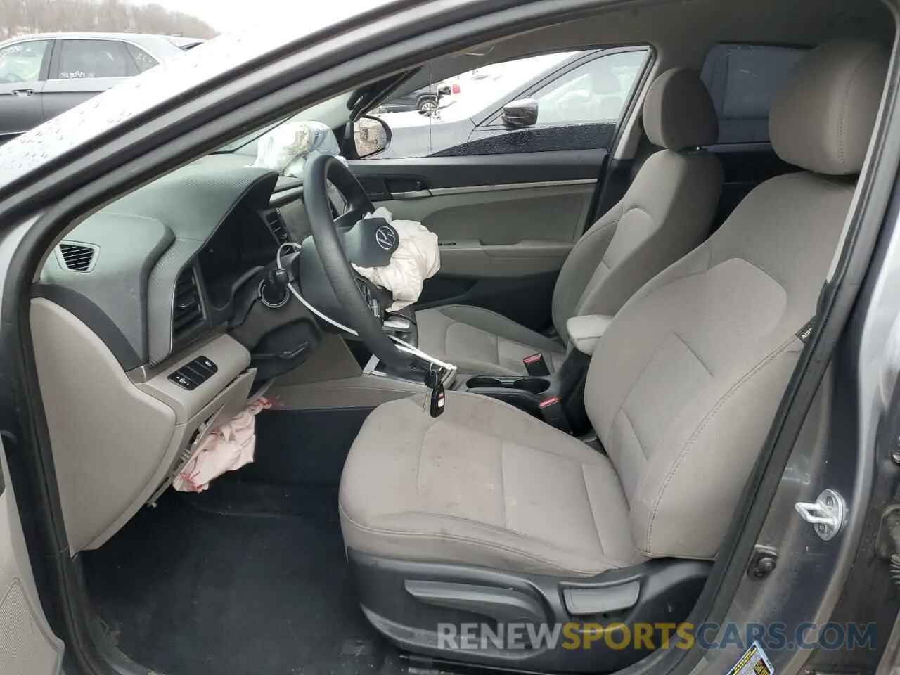7 fotografías del automóvil dañado 5NPD74LF5KH457803 HYUNDAI ELANTRA 2019