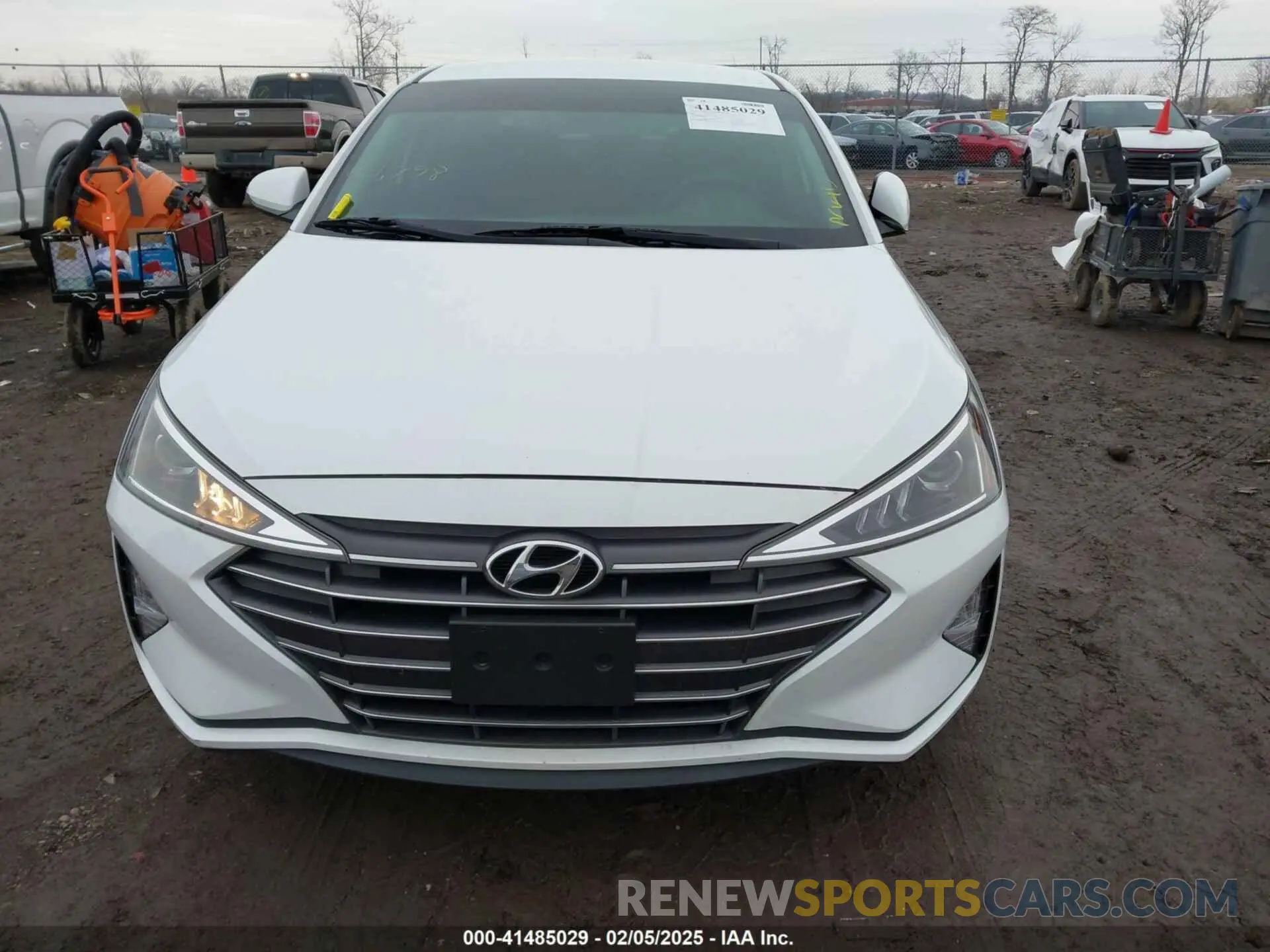 13 fotografías del automóvil dañado 5NPD74LF5KH461138 HYUNDAI ELANTRA 2019