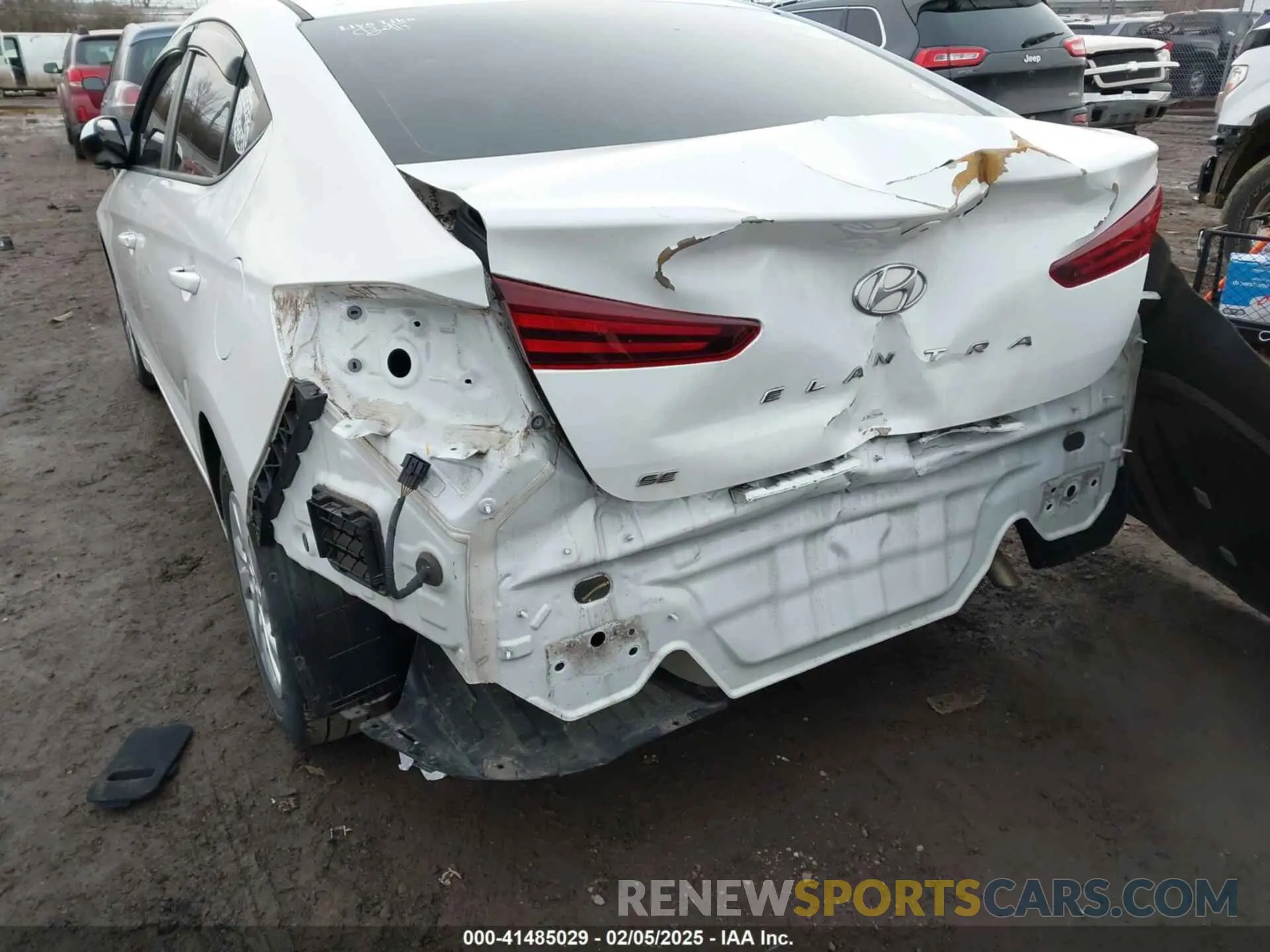 6 fotografías del automóvil dañado 5NPD74LF5KH461138 HYUNDAI ELANTRA 2019