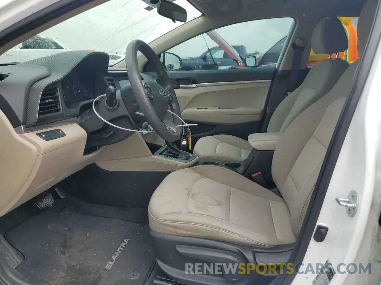 7 fotografías del automóvil dañado 5NPD74LF5KH480272 HYUNDAI ELANTRA 2019