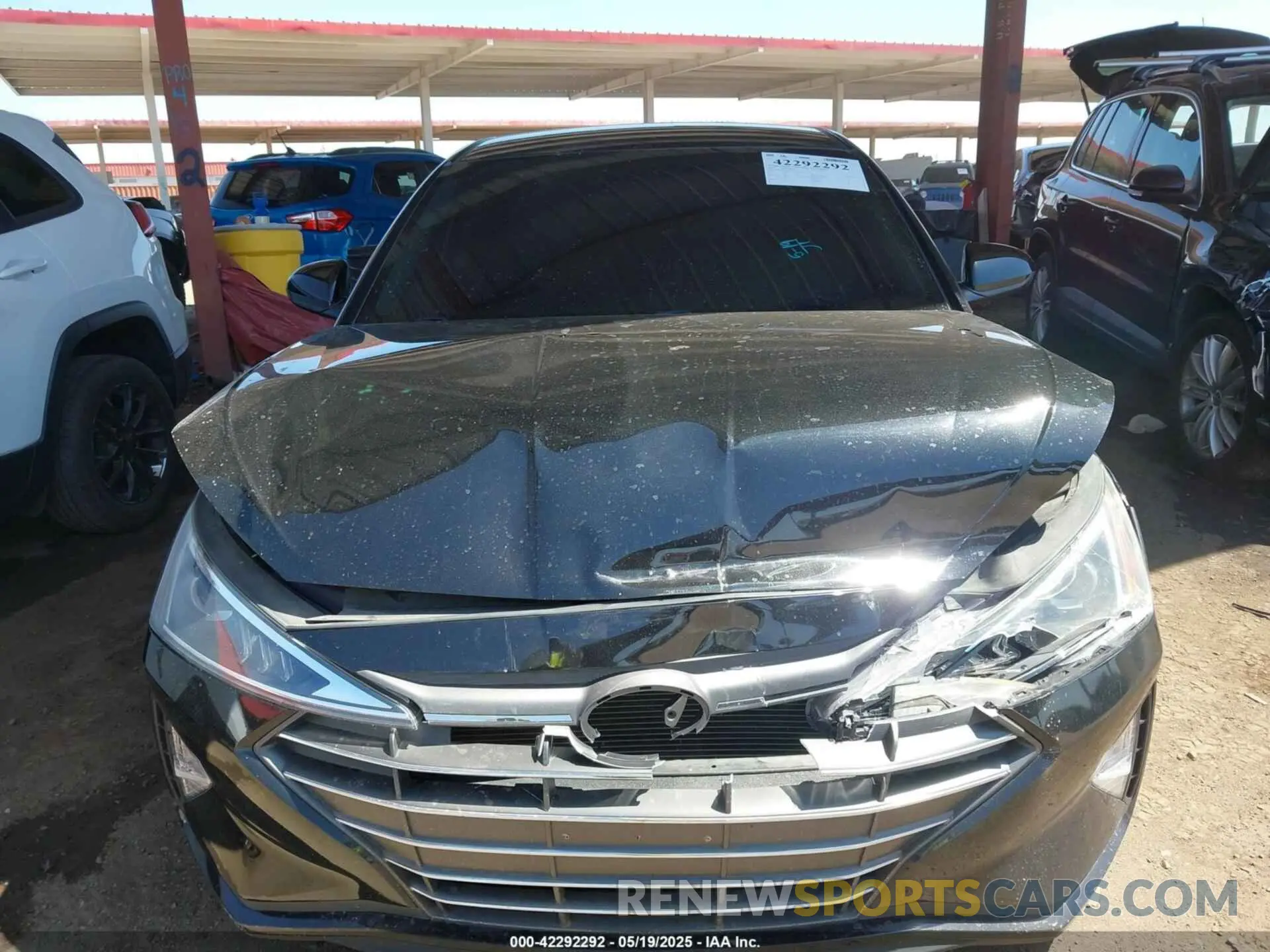 12 fotografías del automóvil dañado 5NPD74LF5KH495483 HYUNDAI ELANTRA 2019