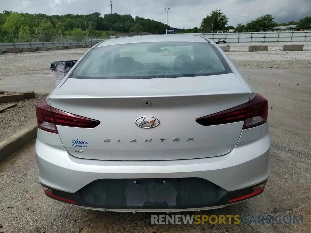 6 fotografías del automóvil dañado 5NPD74LF6KH468387 HYUNDAI ELANTRA 2019