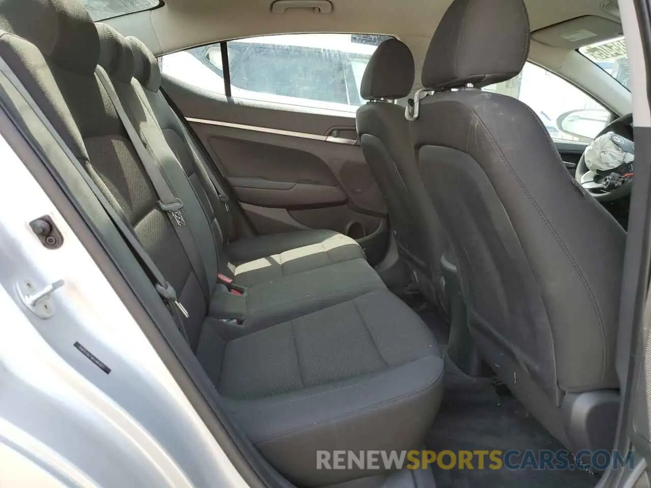 10 fotografías del automóvil dañado 5NPD74LF6KH482872 HYUNDAI ELANTRA 2019