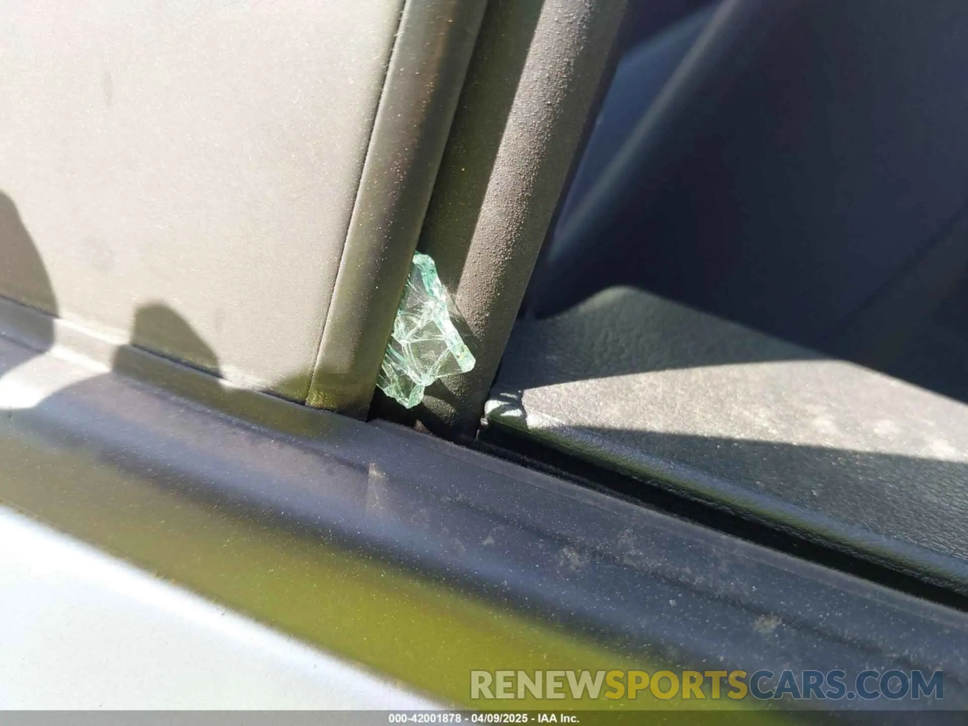 18 fotografías del automóvil dañado 5NPD74LF8KH406795 HYUNDAI ELANTRA 2019