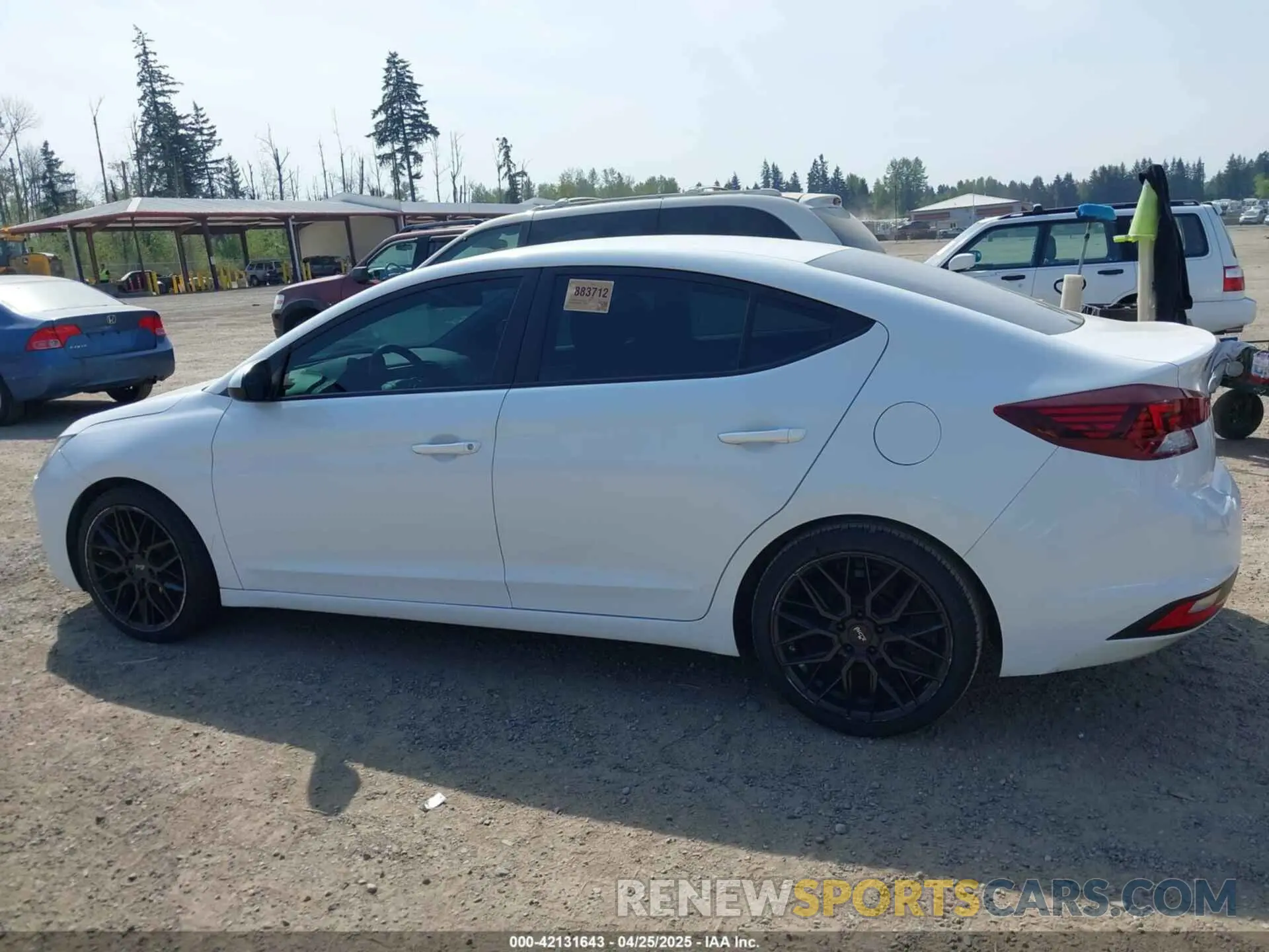 14 fotografías del automóvil dañado 5NPD74LF8KH433480 HYUNDAI ELANTRA 2019