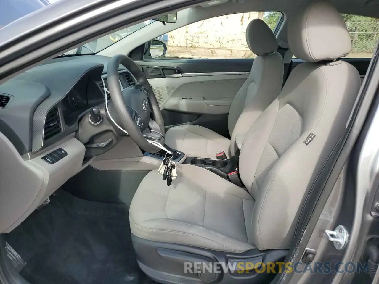 7 fotografías del automóvil dañado 5NPD74LF8KH435780 HYUNDAI ELANTRA 2019