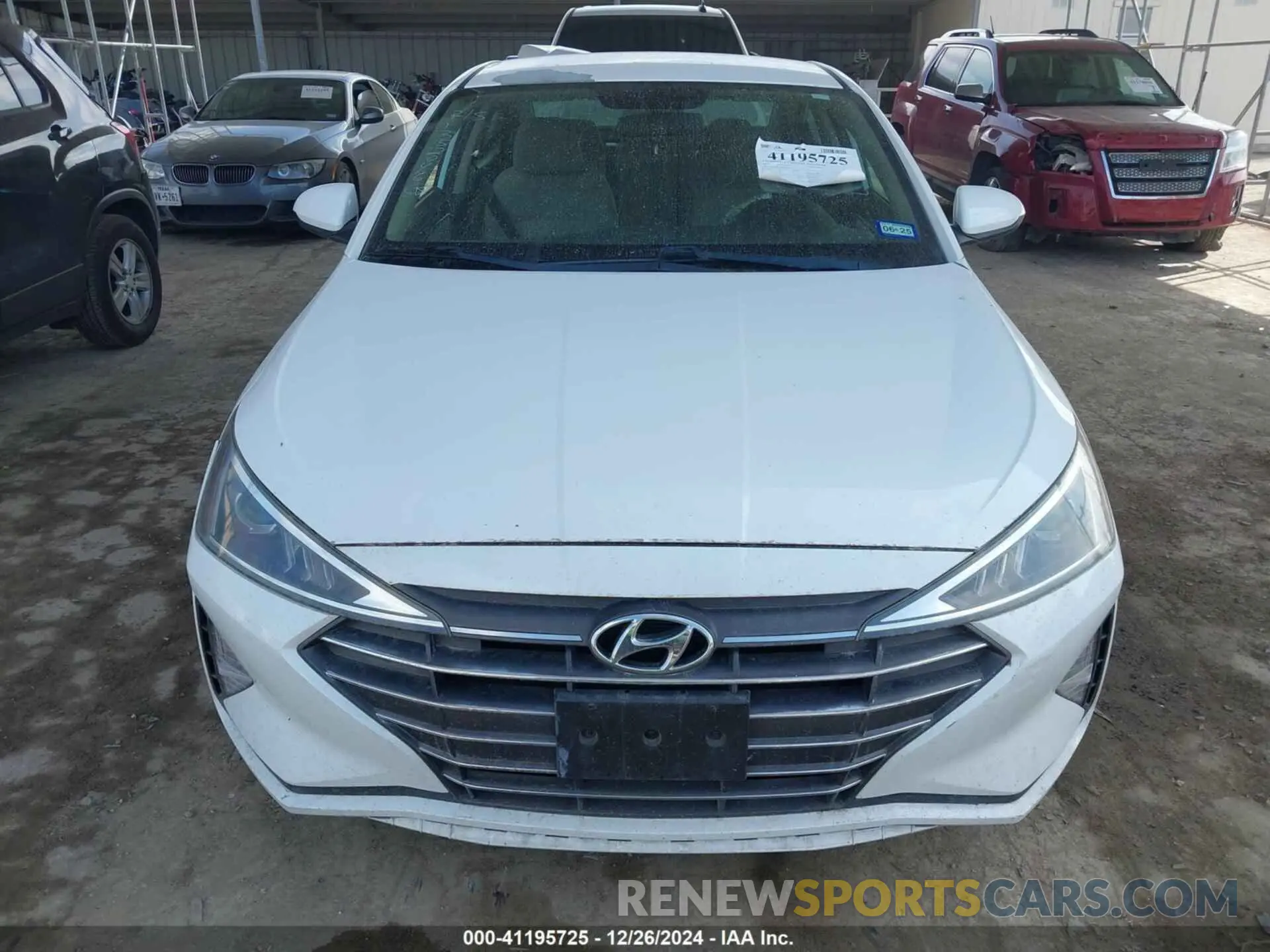 11 fotografías del automóvil dañado 5NPD74LF8KH439893 HYUNDAI ELANTRA 2019