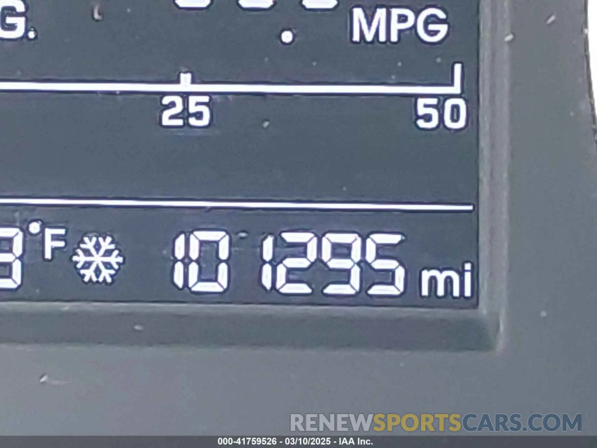 16 fotografías del automóvil dañado 5NPD74LF8KH440977 HYUNDAI ELANTRA 2019