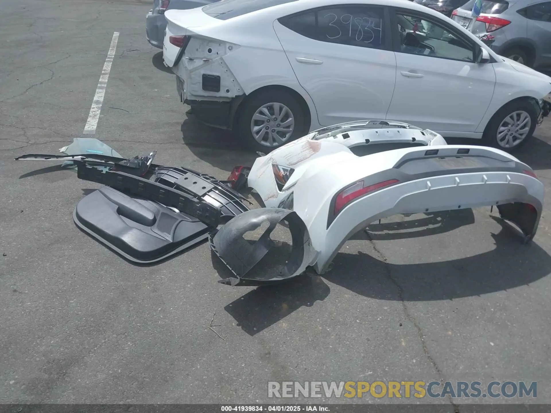 12 fotografías del automóvil dañado 5NPD74LF8KH466771 HYUNDAI ELANTRA 2019