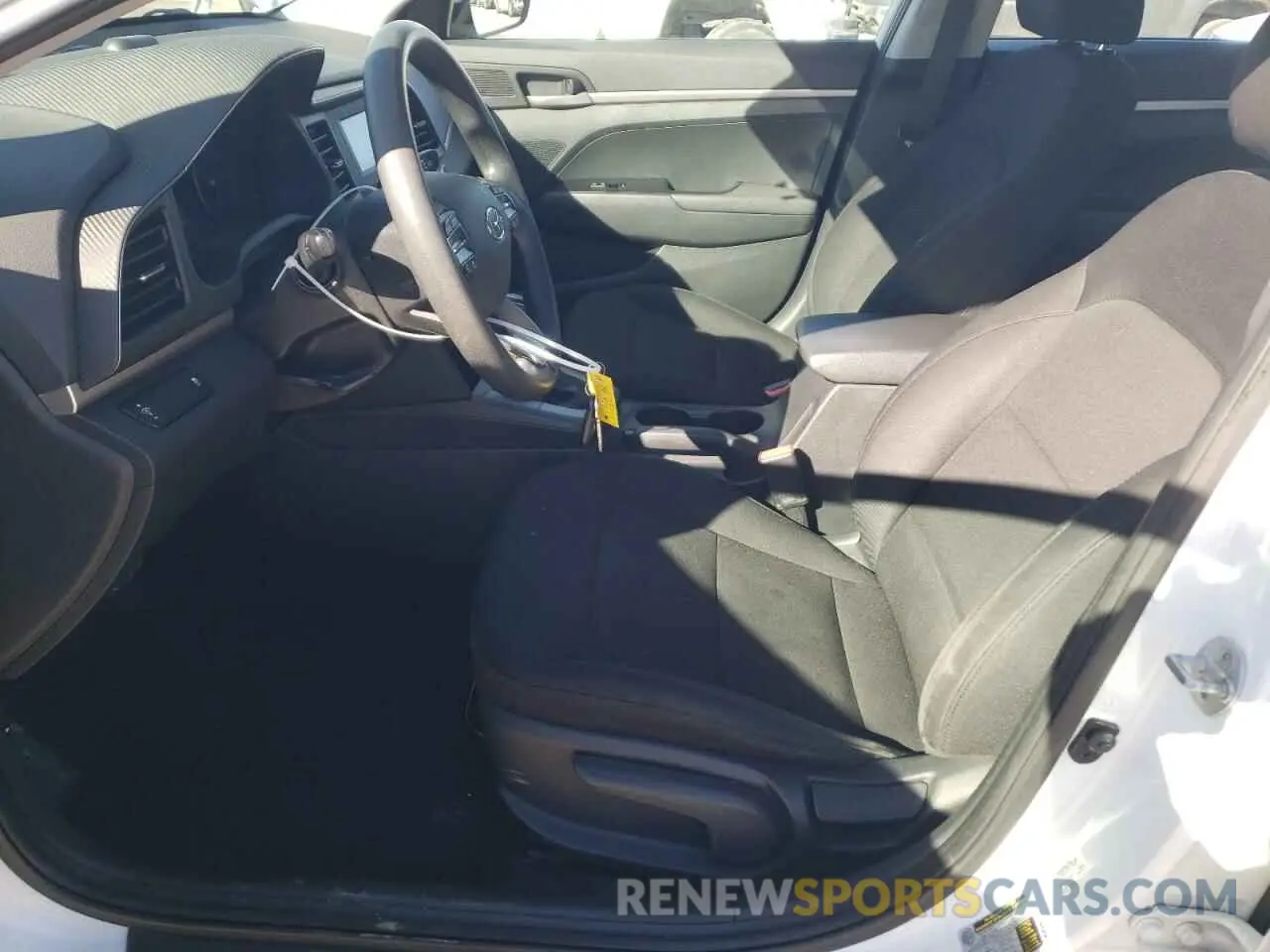 7 fotografías del automóvil dañado 5NPD74LF8KH470528 HYUNDAI ELANTRA 2019