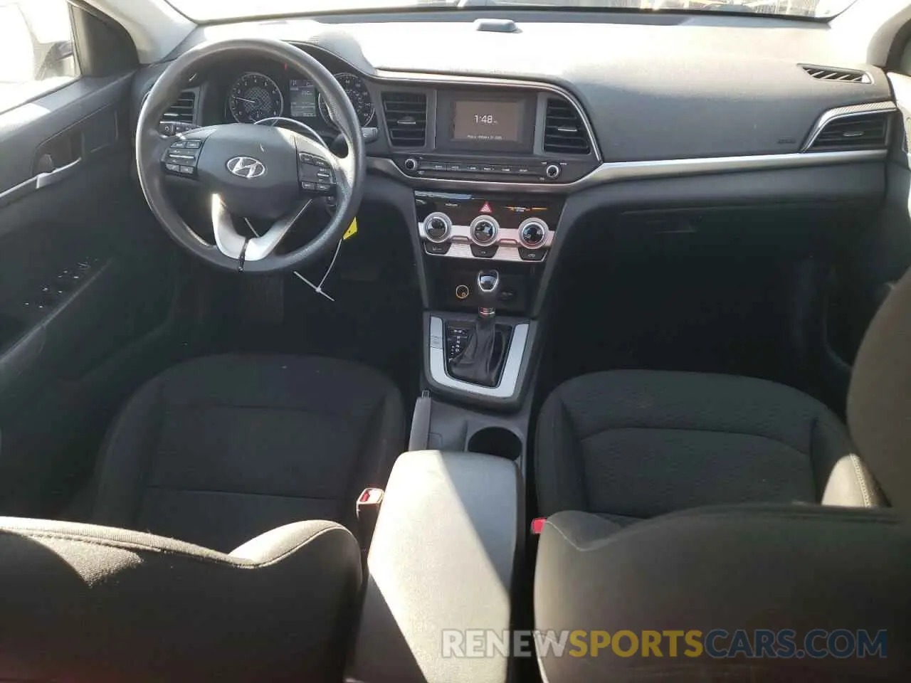 8 fotografías del automóvil dañado 5NPD74LF8KH470528 HYUNDAI ELANTRA 2019