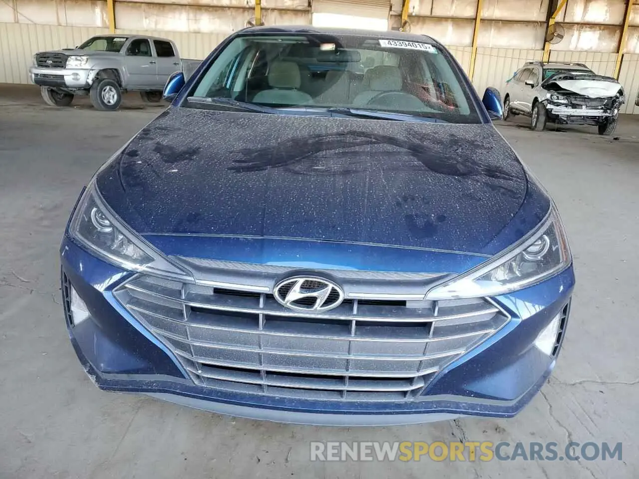 5 fotografías del automóvil dañado 5NPD74LF8KH490505 HYUNDAI ELANTRA 2019
