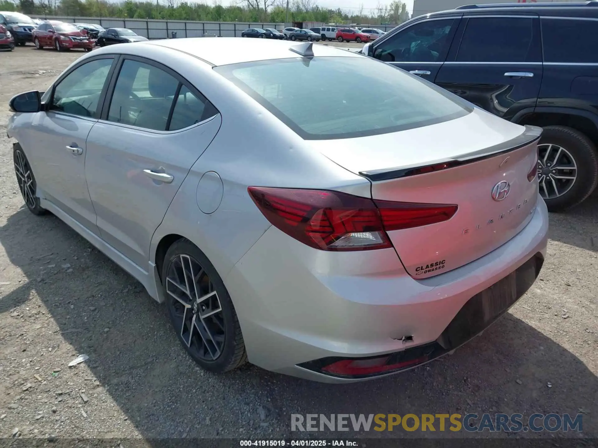 3 fotografías del automóvil dañado 5NPD74LF8KH491119 HYUNDAI ELANTRA 2019