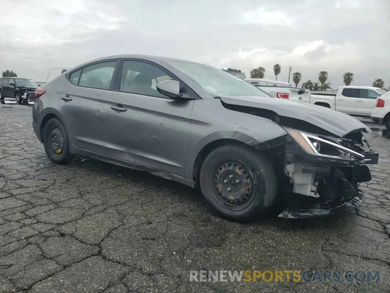 4 fotografías del automóvil dañado 5NPD74LF8KH493310 HYUNDAI ELANTRA 2019