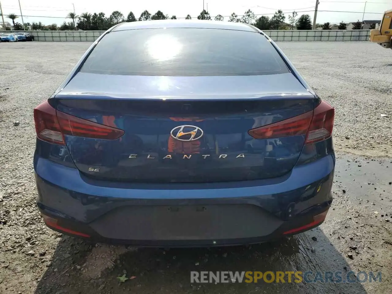 6 fotografías del automóvil dañado 5NPD74LF8KH497616 HYUNDAI ELANTRA 2019