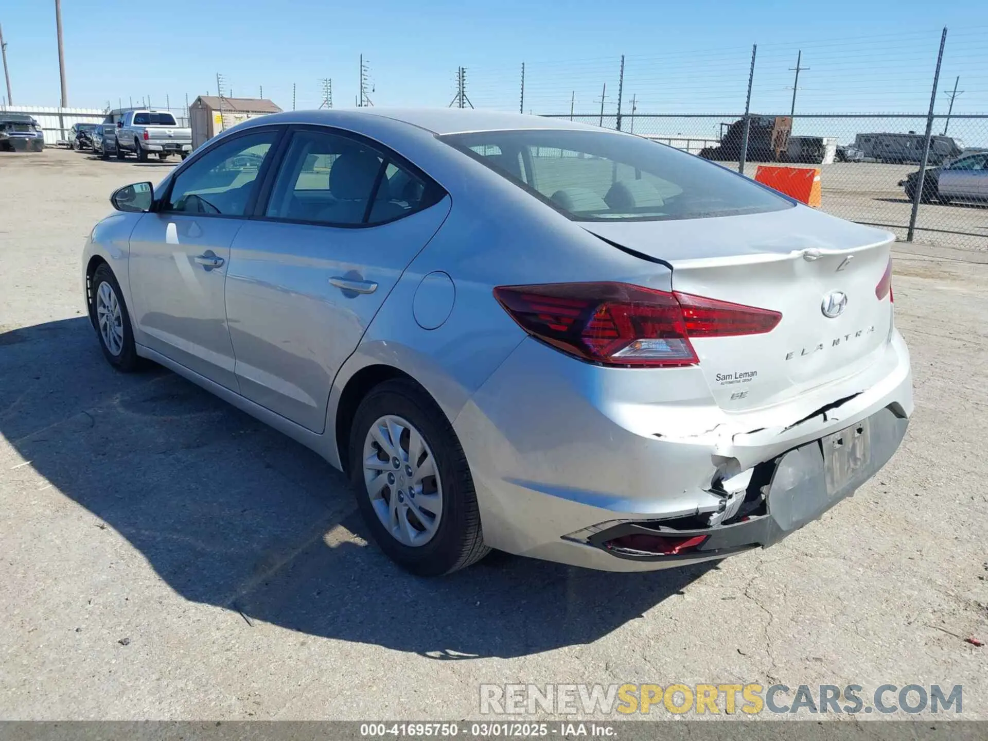 3 fotografías del automóvil dañado 5NPD74LF9KH412055 HYUNDAI ELANTRA 2019