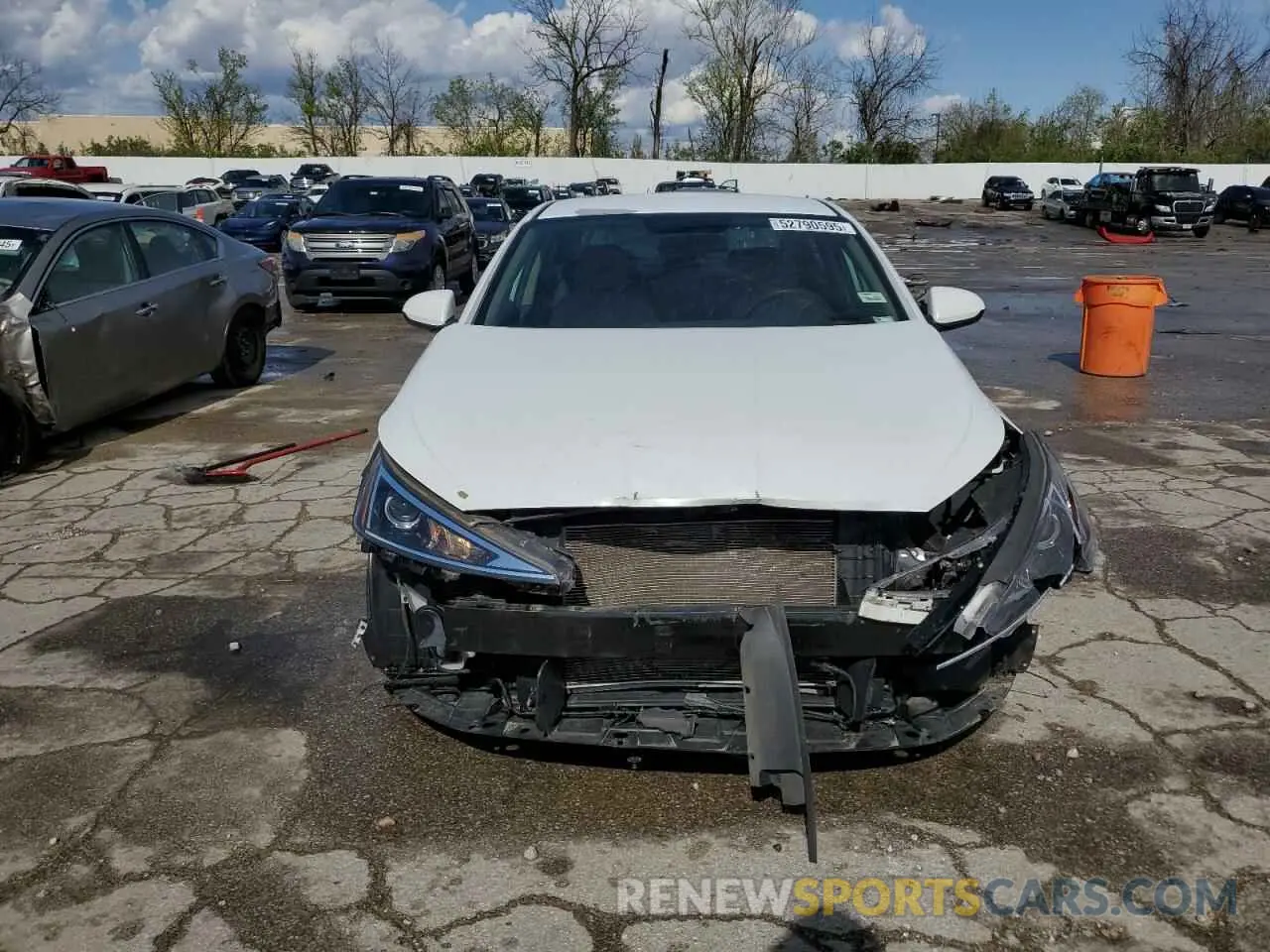 5 fotografías del automóvil dañado 5NPD74LF9KH487709 HYUNDAI ELANTRA 2019