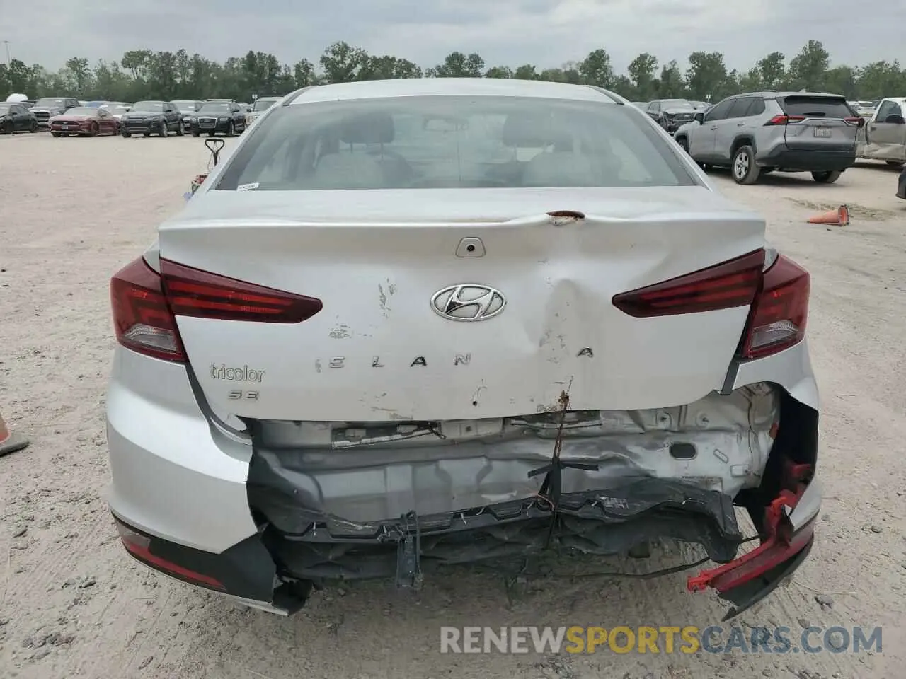 6 fotografías del automóvil dañado 5NPD74LF9KH495941 HYUNDAI ELANTRA 2019
