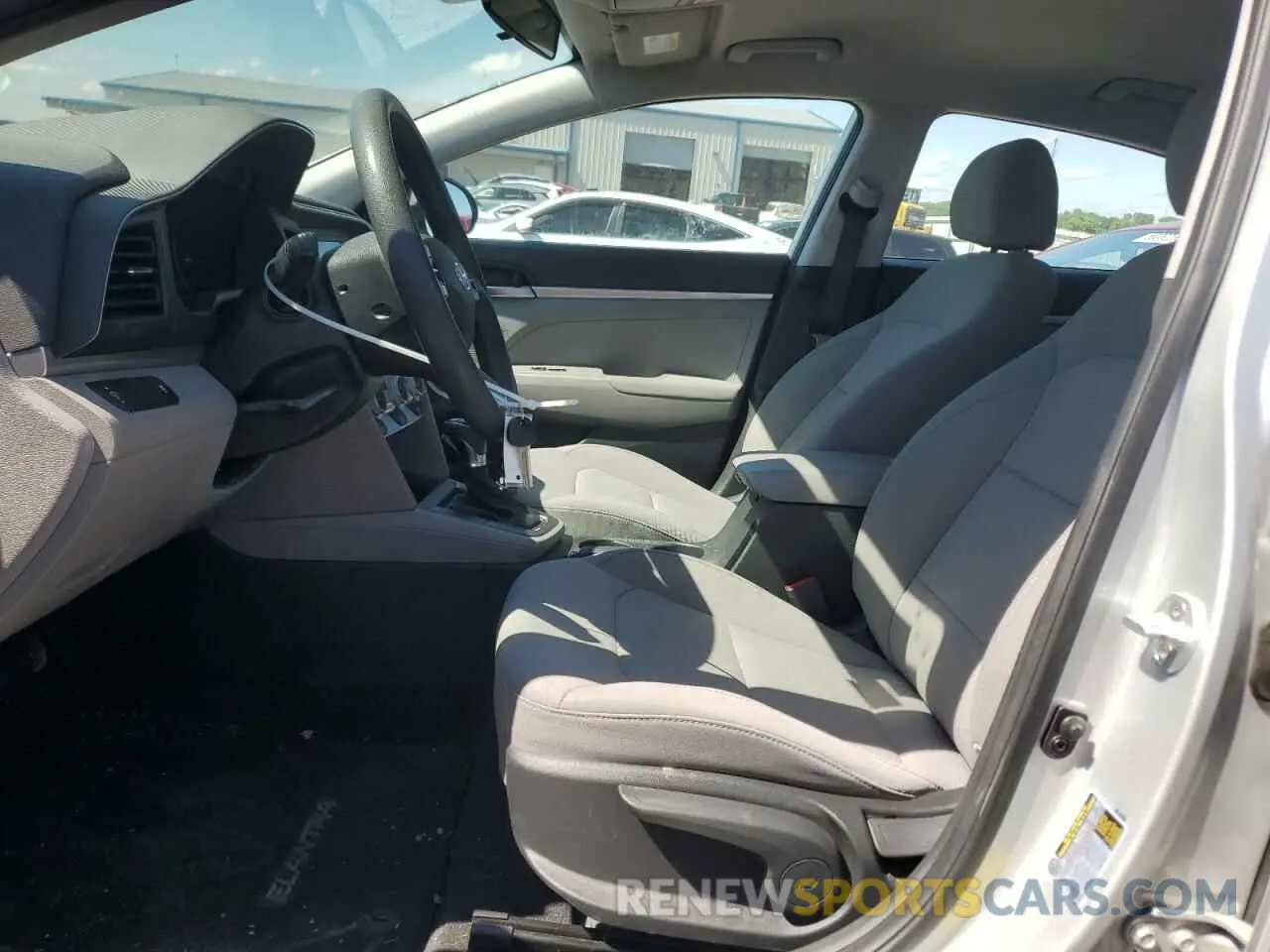 7 fotografías del automóvil dañado 5NPD74LFXKH488688 HYUNDAI ELANTRA 2019