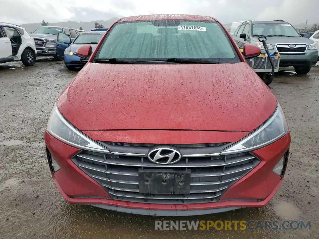 5 fotografías del automóvil dañado 5NPD74LFXKH491266 HYUNDAI ELANTRA 2019
