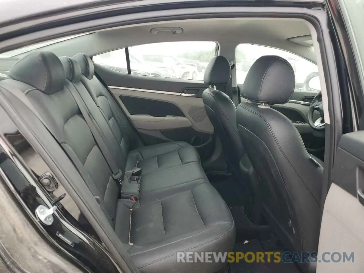 10 fotografías del automóvil dañado 5NPD84LF0KH439223 HYUNDAI ELANTRA 2019