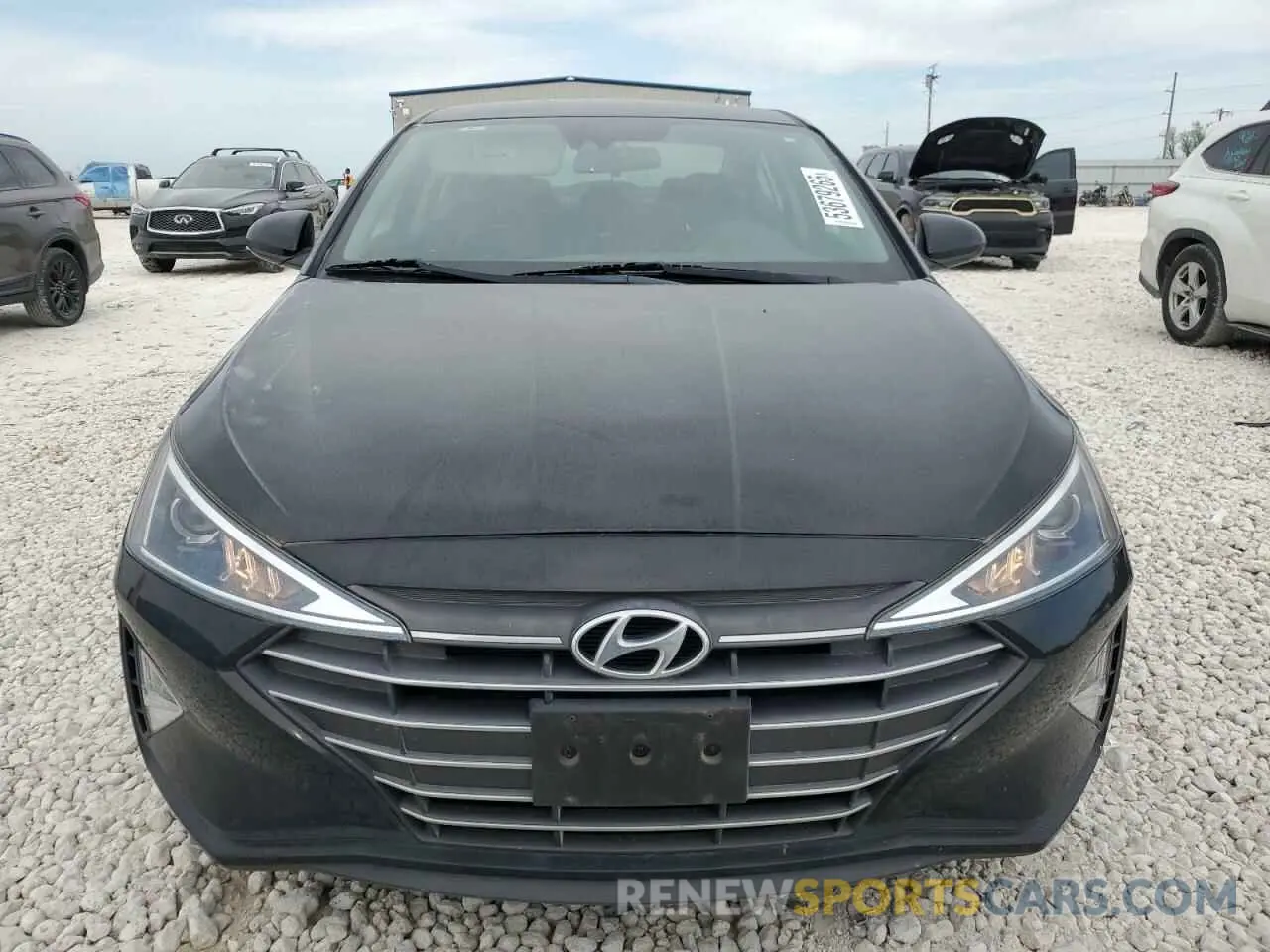 5 fotografías del automóvil dañado 5NPD84LF0KH439223 HYUNDAI ELANTRA 2019