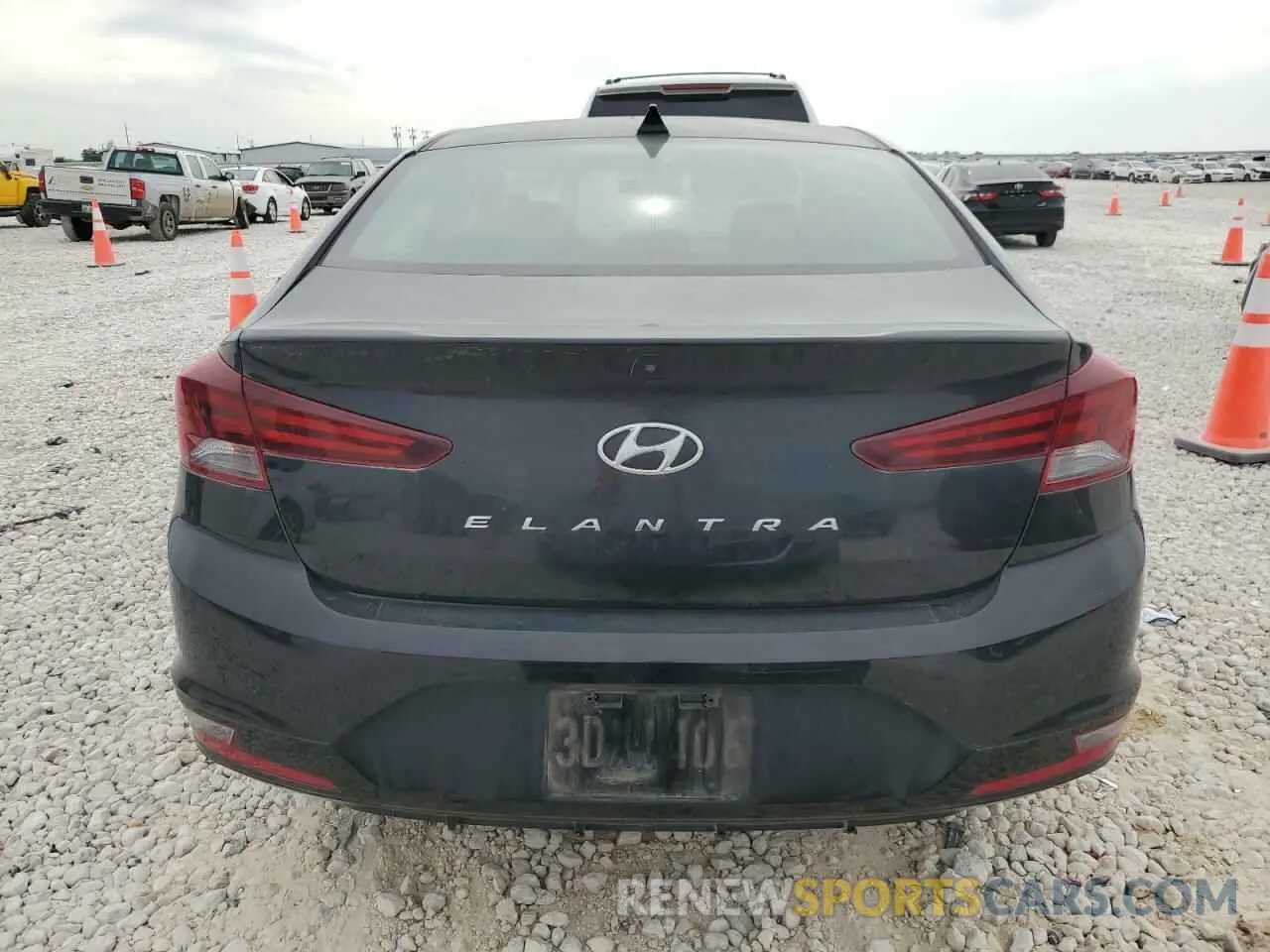 6 fotografías del automóvil dañado 5NPD84LF0KH439223 HYUNDAI ELANTRA 2019