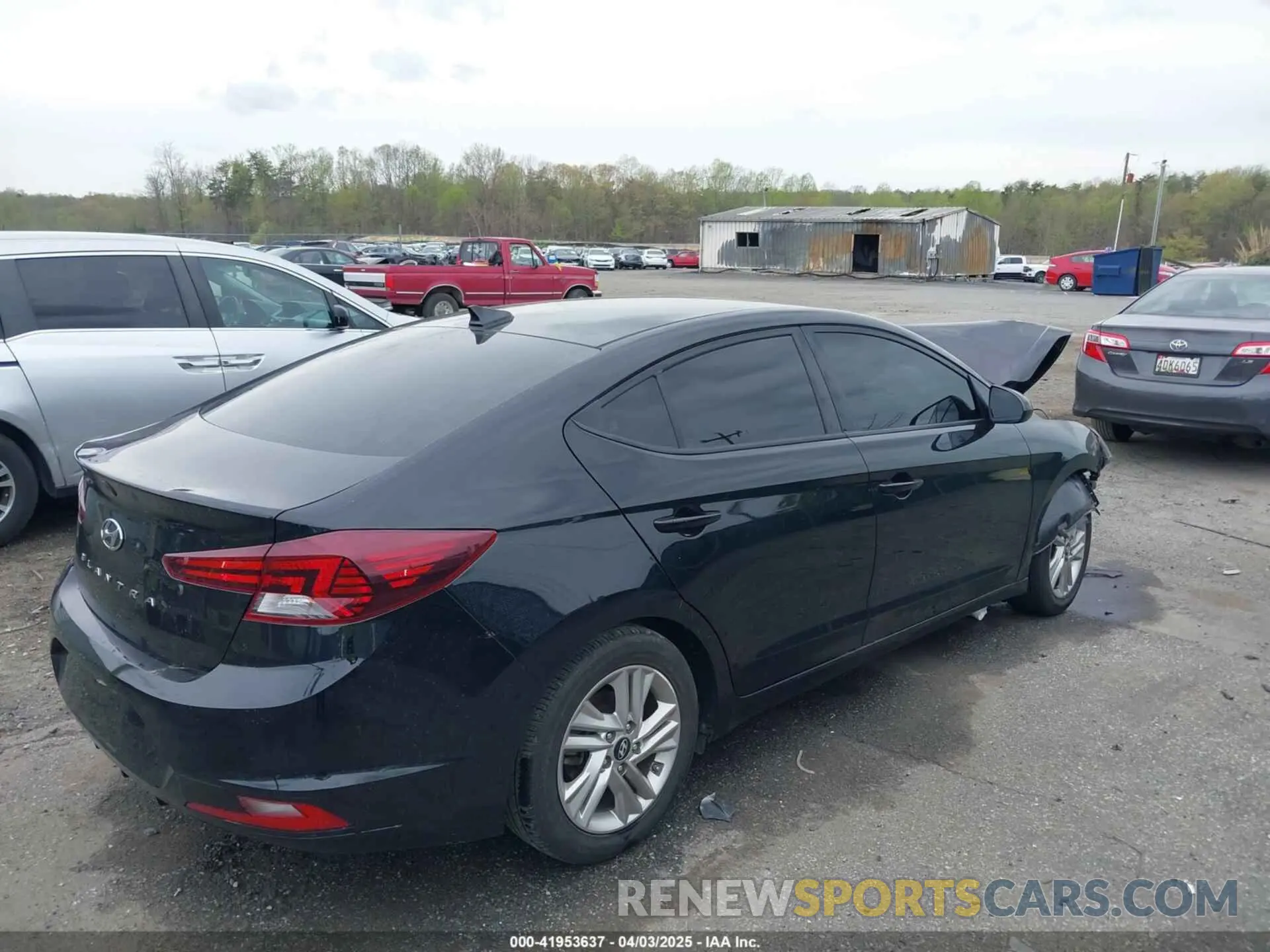 4 fotografías del automóvil dañado 5NPD84LF0KH439996 HYUNDAI ELANTRA 2019