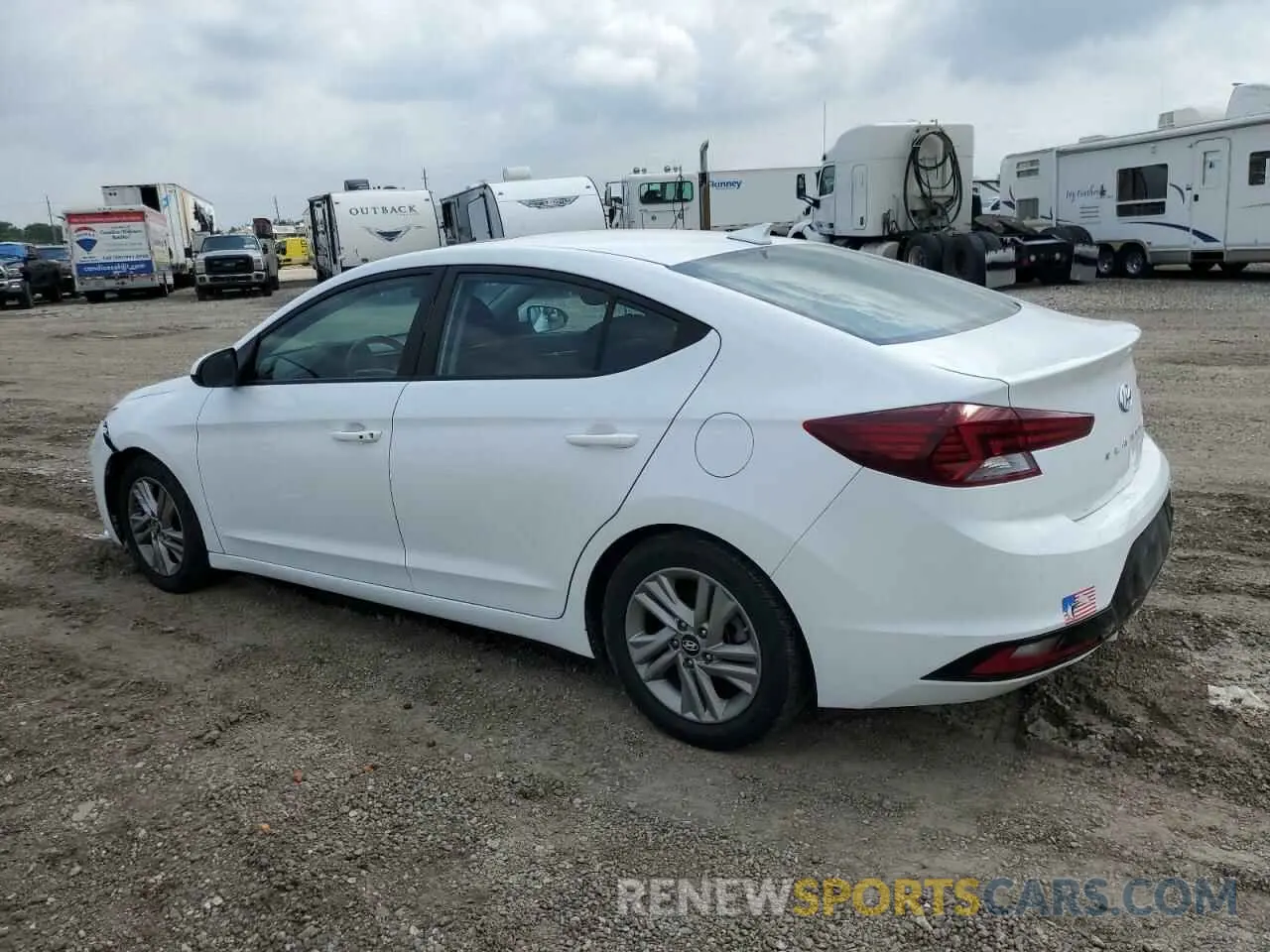 2 fotografías del automóvil dañado 5NPD84LF0KH446379 HYUNDAI ELANTRA 2019