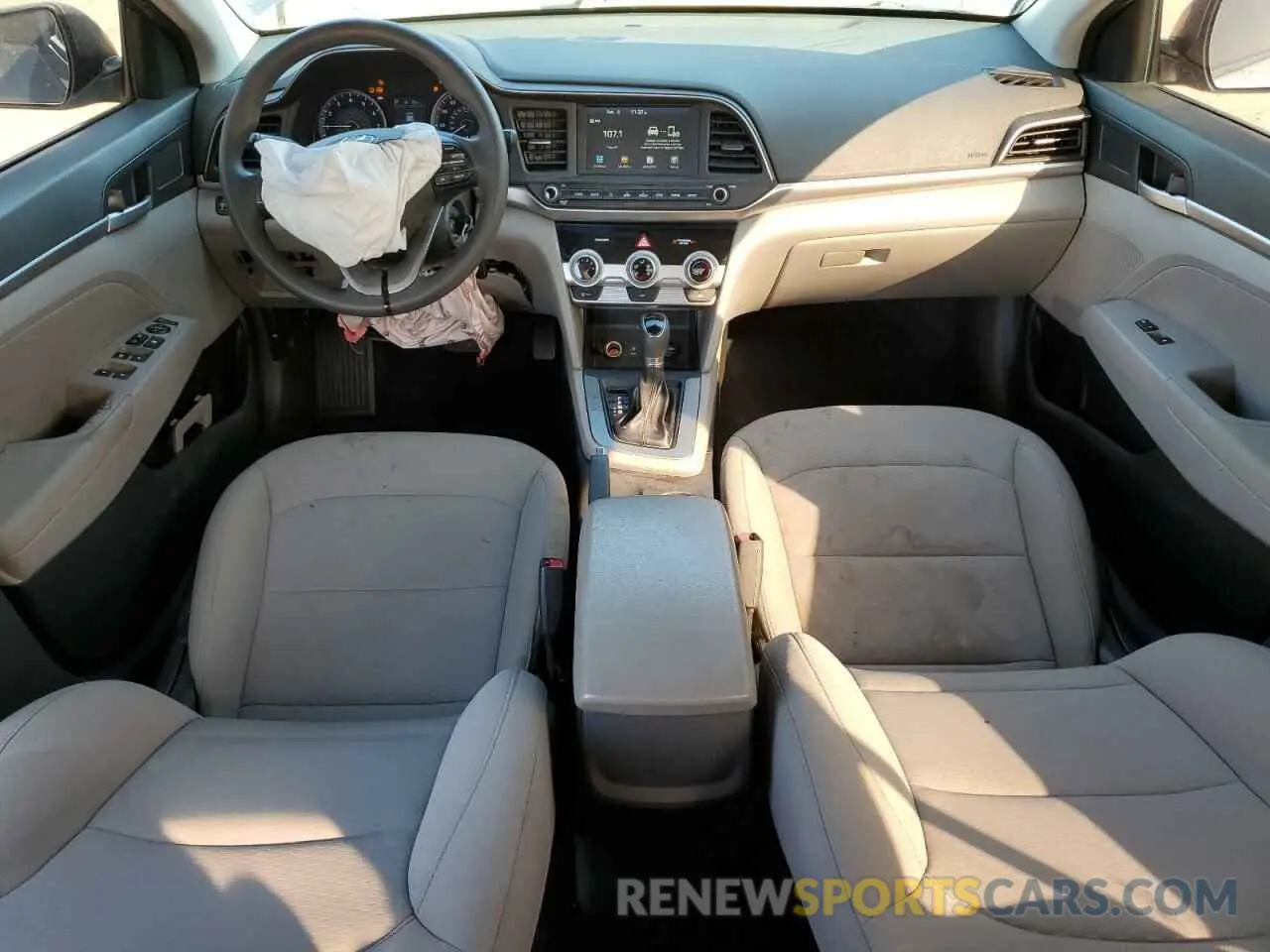8 fotografías del automóvil dañado 5NPD84LF0KH446835 HYUNDAI ELANTRA 2019