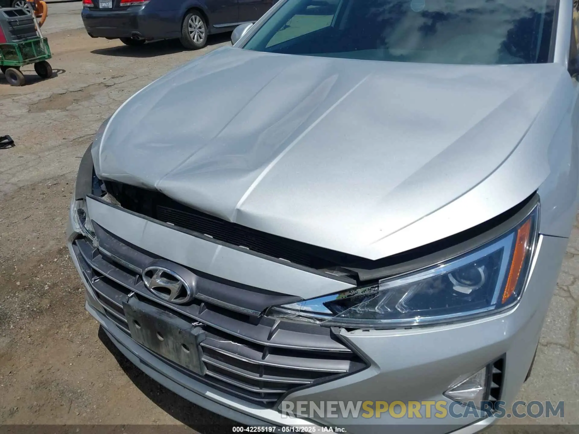 20 fotografías del automóvil dañado 5NPD84LF0KH448939 HYUNDAI ELANTRA 2019
