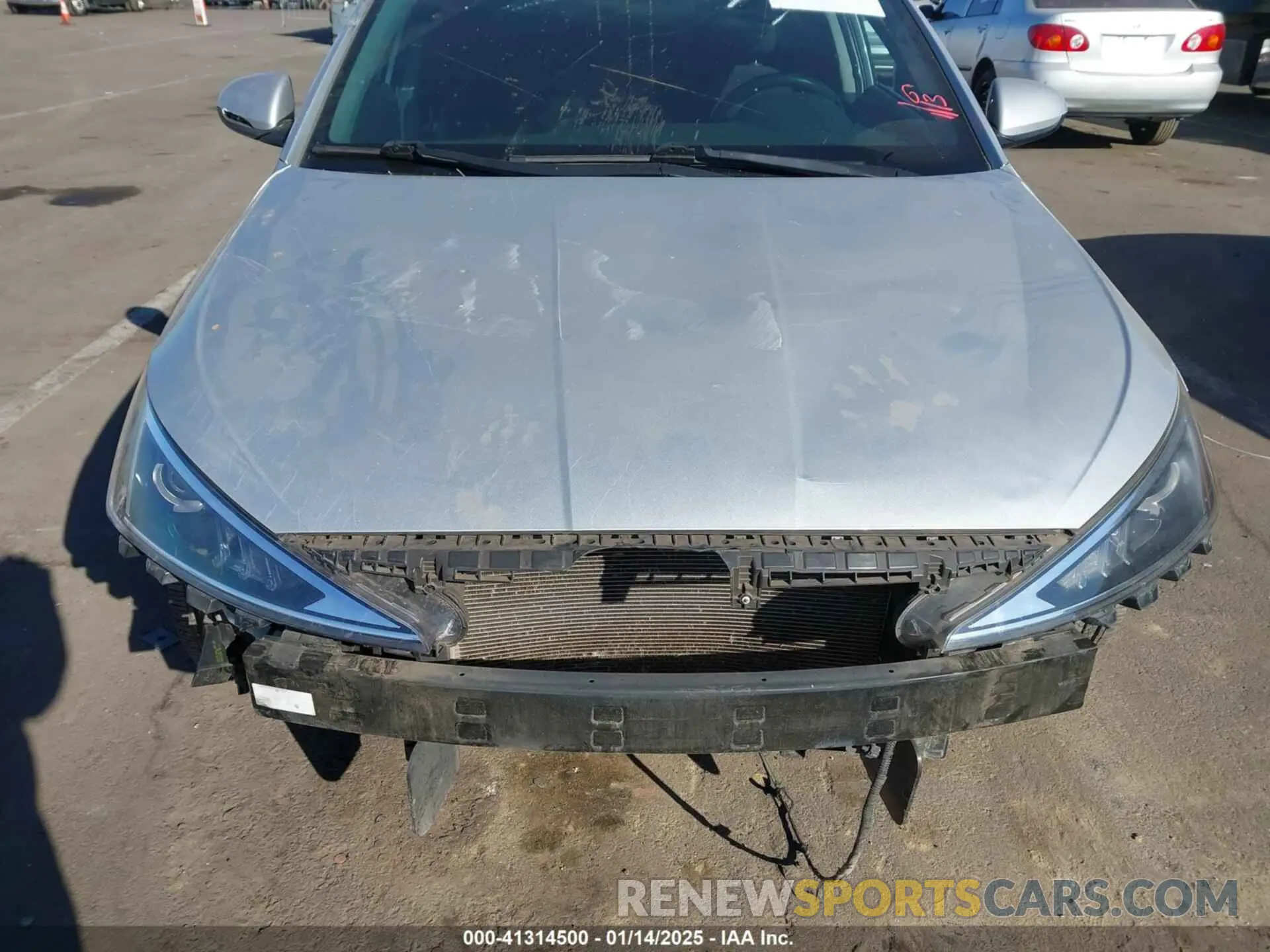 11 fotografías del automóvil dañado 5NPD84LF1KH422978 HYUNDAI ELANTRA 2019