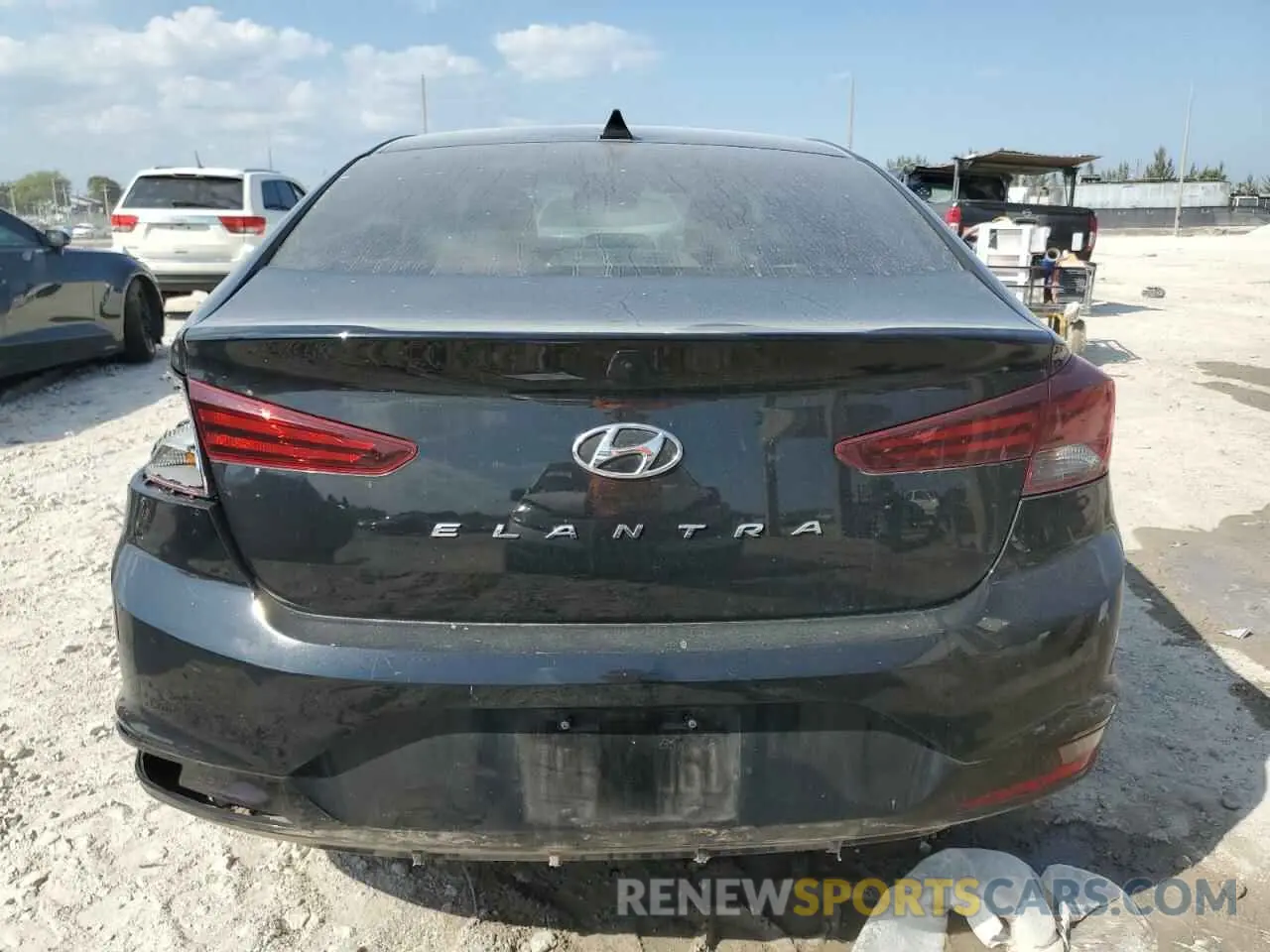 6 fotografías del automóvil dañado 5NPD84LF1KH436086 HYUNDAI ELANTRA 2019