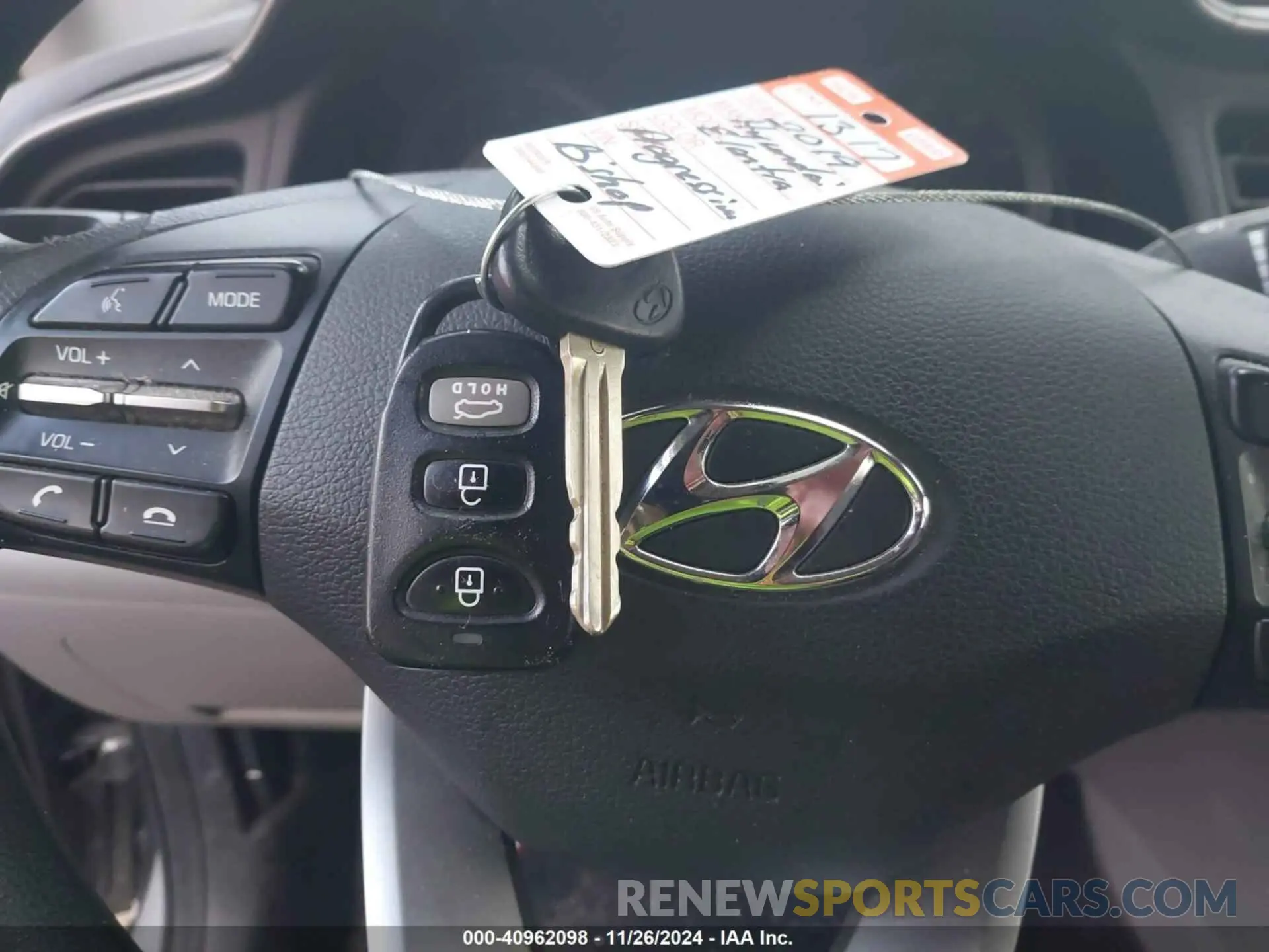 11 fotografías del automóvil dañado 5NPD84LF1KH443667 HYUNDAI ELANTRA 2019